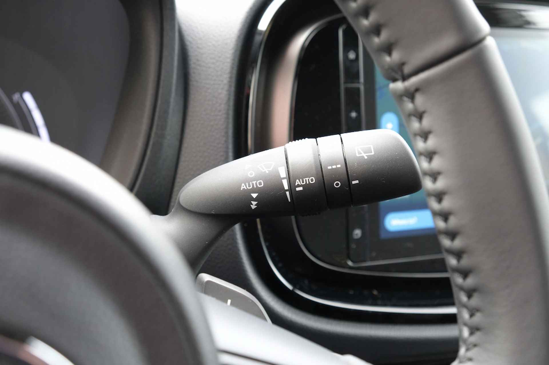 Toyota Aygo X 1.0 VVT-i S-CVT Premium Automaat | Draadloos Apple CarPlay / And - 20/40