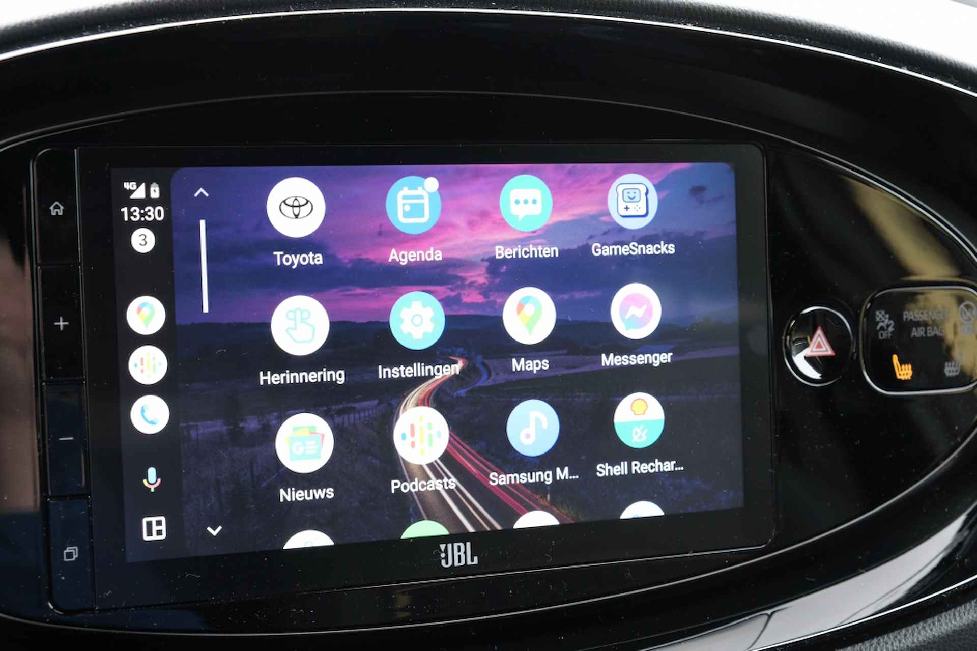 Toyota Aygo X 1.0 VVT-i S-CVT Premium Automaat | Draadloos Apple CarPlay / And - 21/40