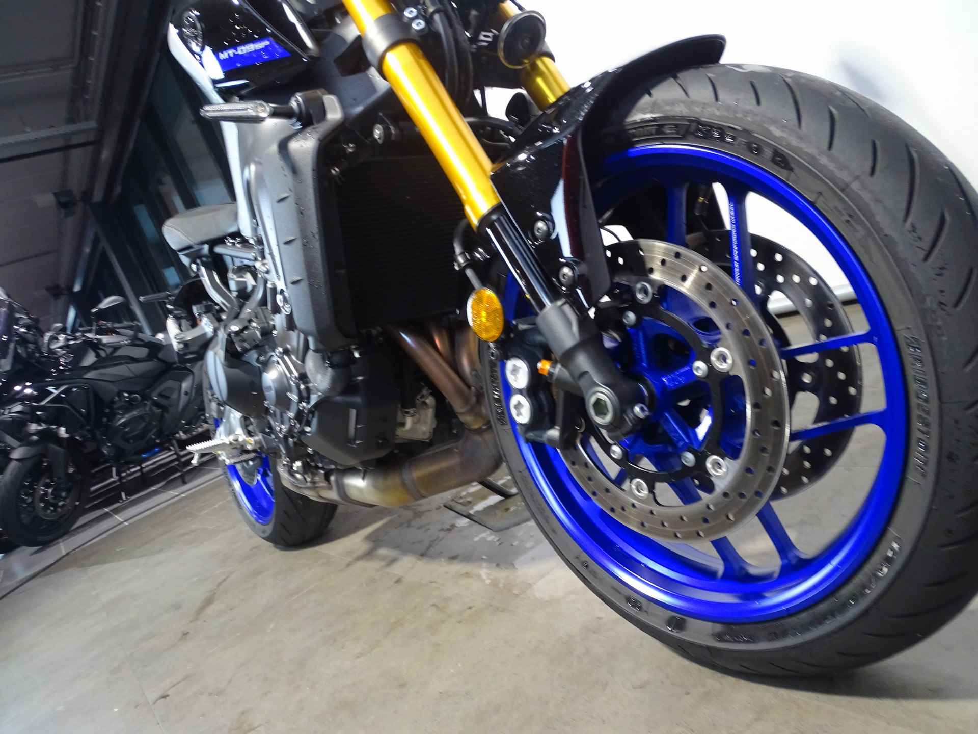 Yamaha MT-09 SP 70 KW - 4/9