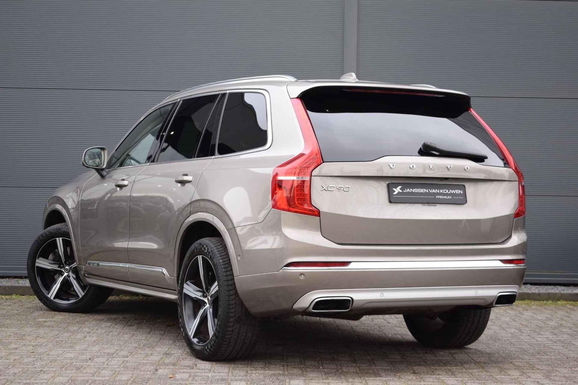 Volvo XC90 2.0 T8 Recharge AWD Business Pro / Panoramadak / Apple-Carplay / Head-UP - 4/63