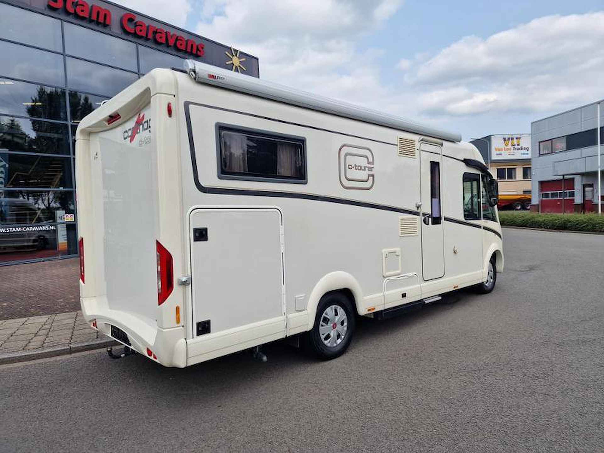 Carthago C-Tourer  144 enkele bedden - 5/18