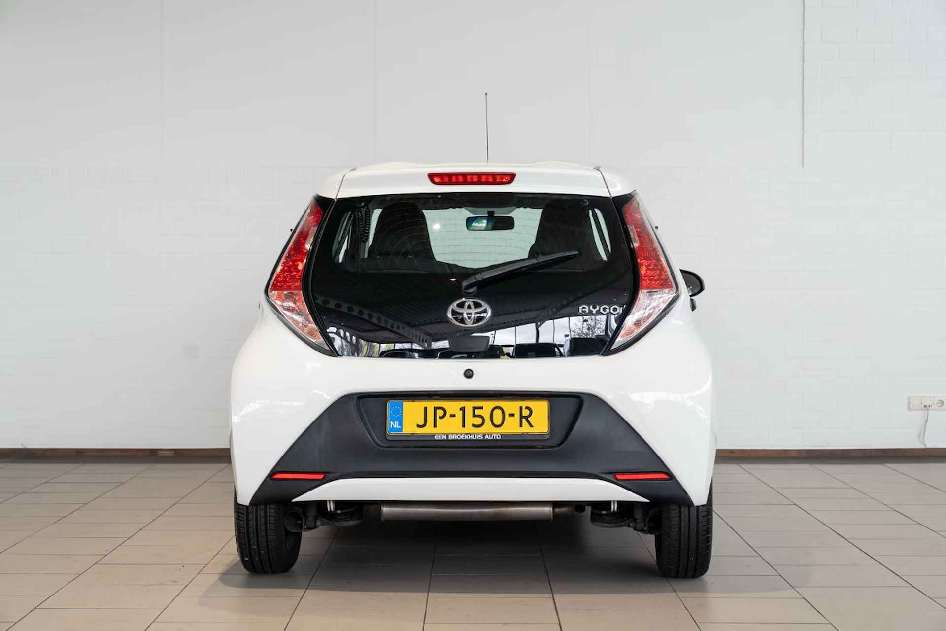 Toyota Aygo 1.0 VVT-i x-now Airco | Bluetooth | 5 Duers | Limit Control | Led Dagrij - 3/7