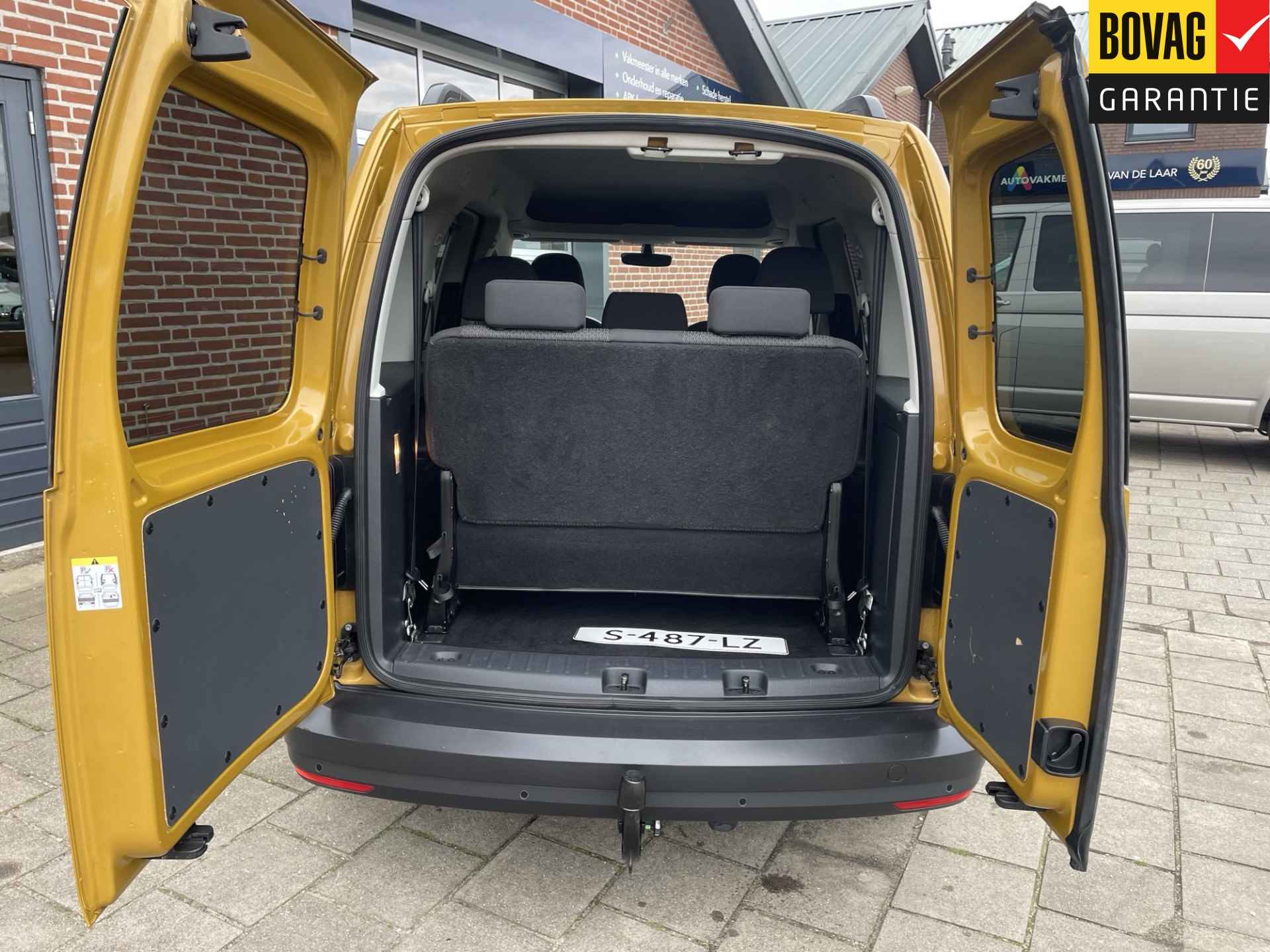 Volkswagen Caddy Combi 1.4 TSI Trendline 7pers. 96KW Life ( Deurtjes achter , trekhaak, Apple carplay, Android Auto) RIJKLAARPRIJS! - 9/52