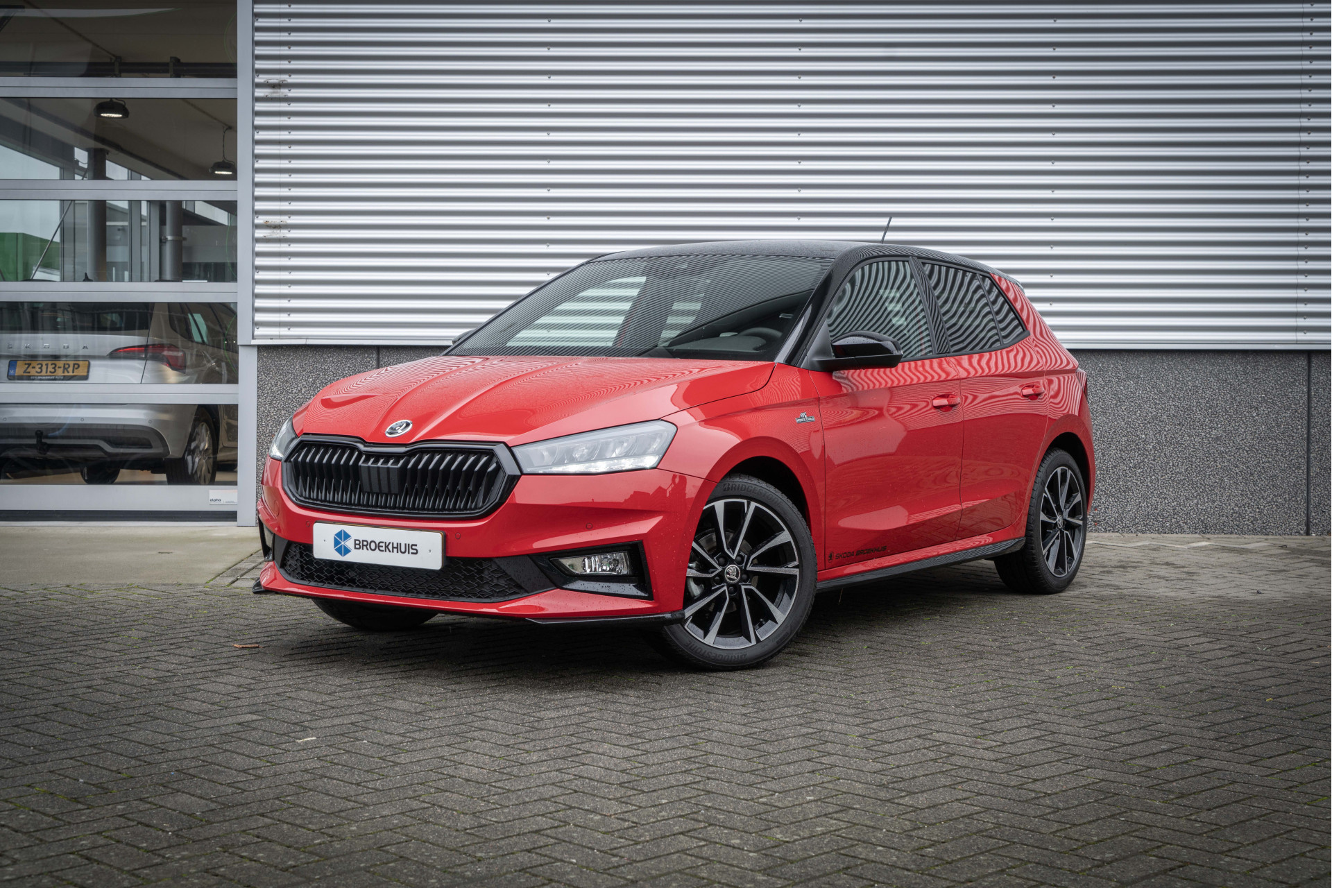 Škoda Fabia 1.0 TSI Monte Carlo | Achteruitrijcamera | Verwarmbare stoelen | Adaptieve Cruise control | Travel assist |