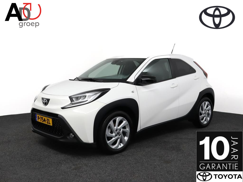 Toyota Aygo X 1.0 VVT-i MT first | Climate Control | Cruise Control Adaptief | Apple Carplay/Android Auto | Camera | bij viaBOVAG.nl