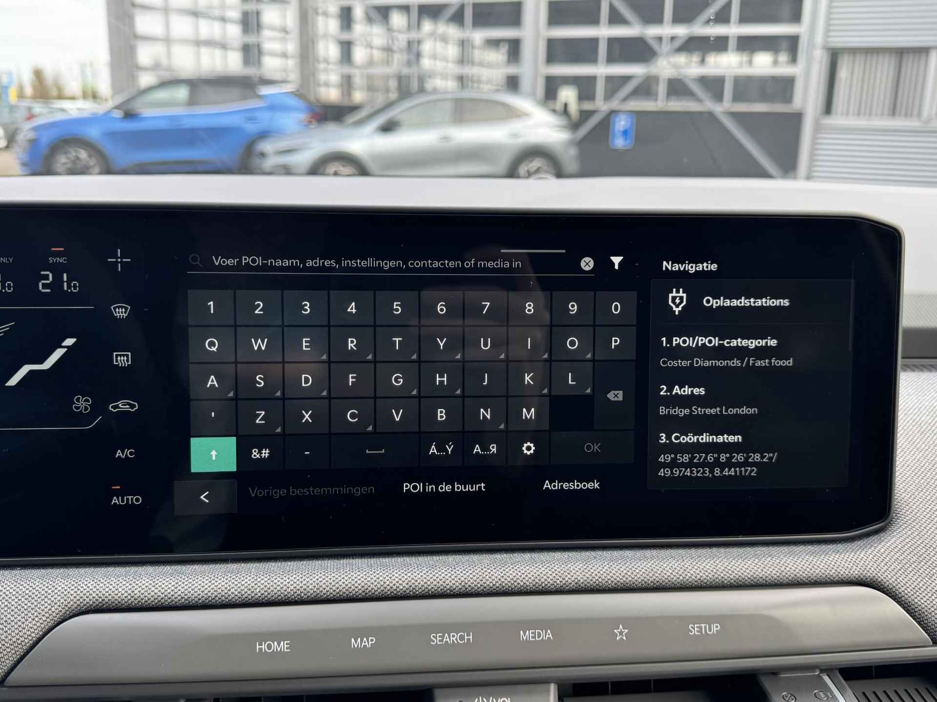 Kia EV3 Plus Advanced 81.4 kWh Beschikbaar voor proefritten | Schuif/kantel dak | Stoelverwarming | Keyless - 31/48