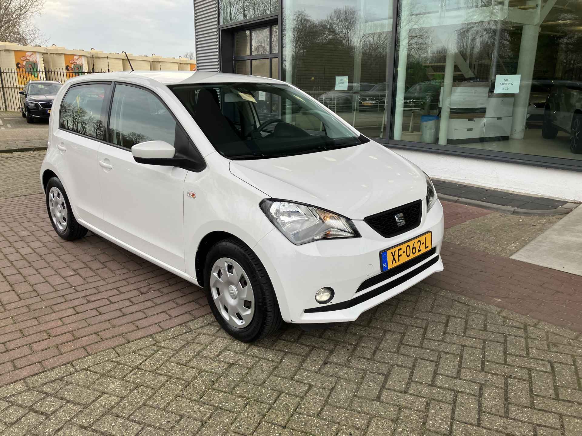 SEAT Mii 1.0 Style Intense Airco / Parkeersensor A - 5/13