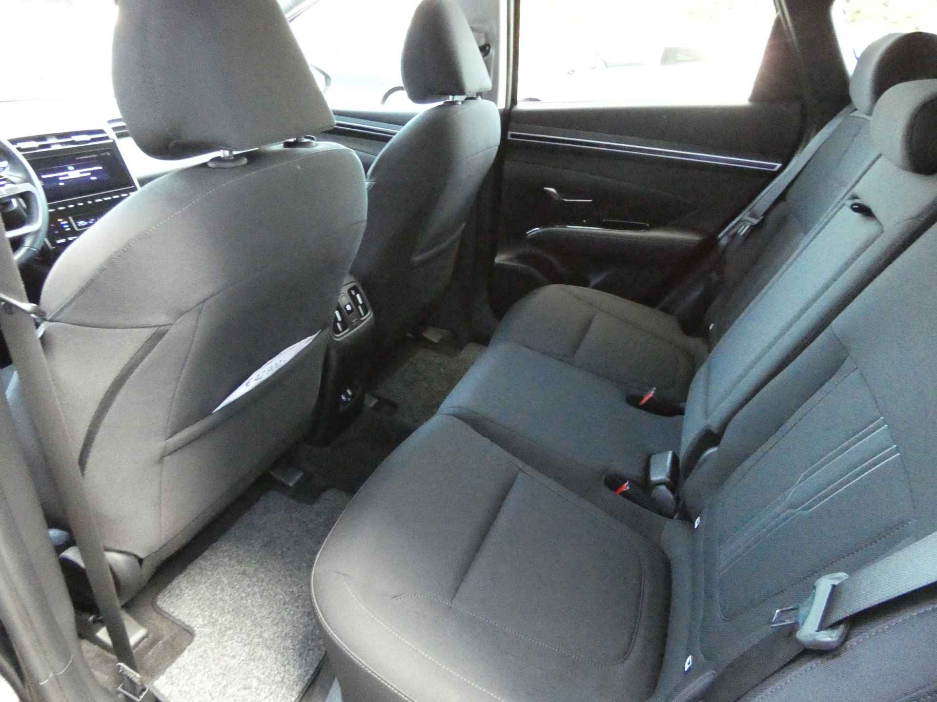 Hyundai Tucson 1.6 T-GDI PHEV Comfort Smart 4WD - 23/53