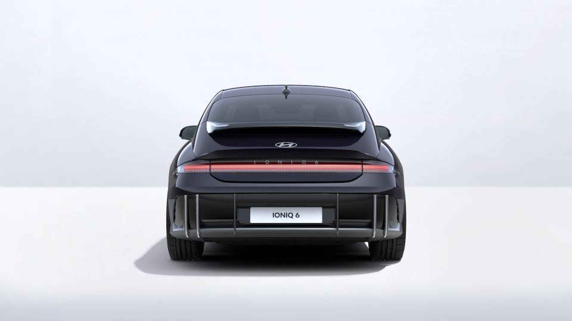 Hyundai IONIQ 6 First Edition AWD 77 kWh  | Panoramisch schuifkantel dak | First edition bekleding | - 6/18