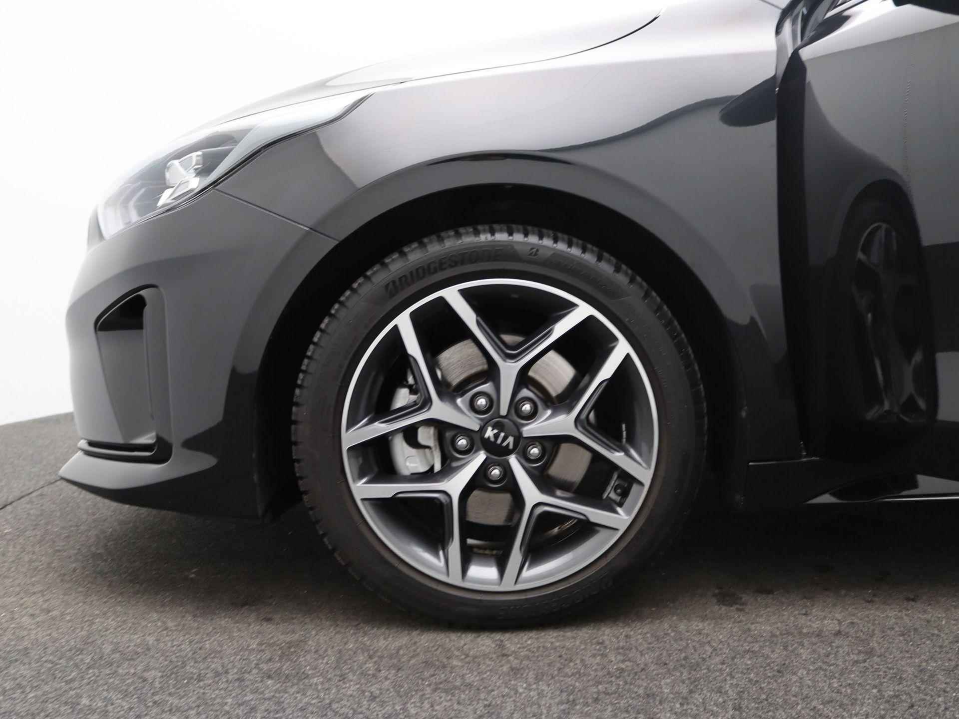 Kia ProCeed 1.0 T-GDI GT-Line | Stoel en Stuur verwarming | Navigatie | Cliamte Control | Sport Stoelen | Camera - 16/46