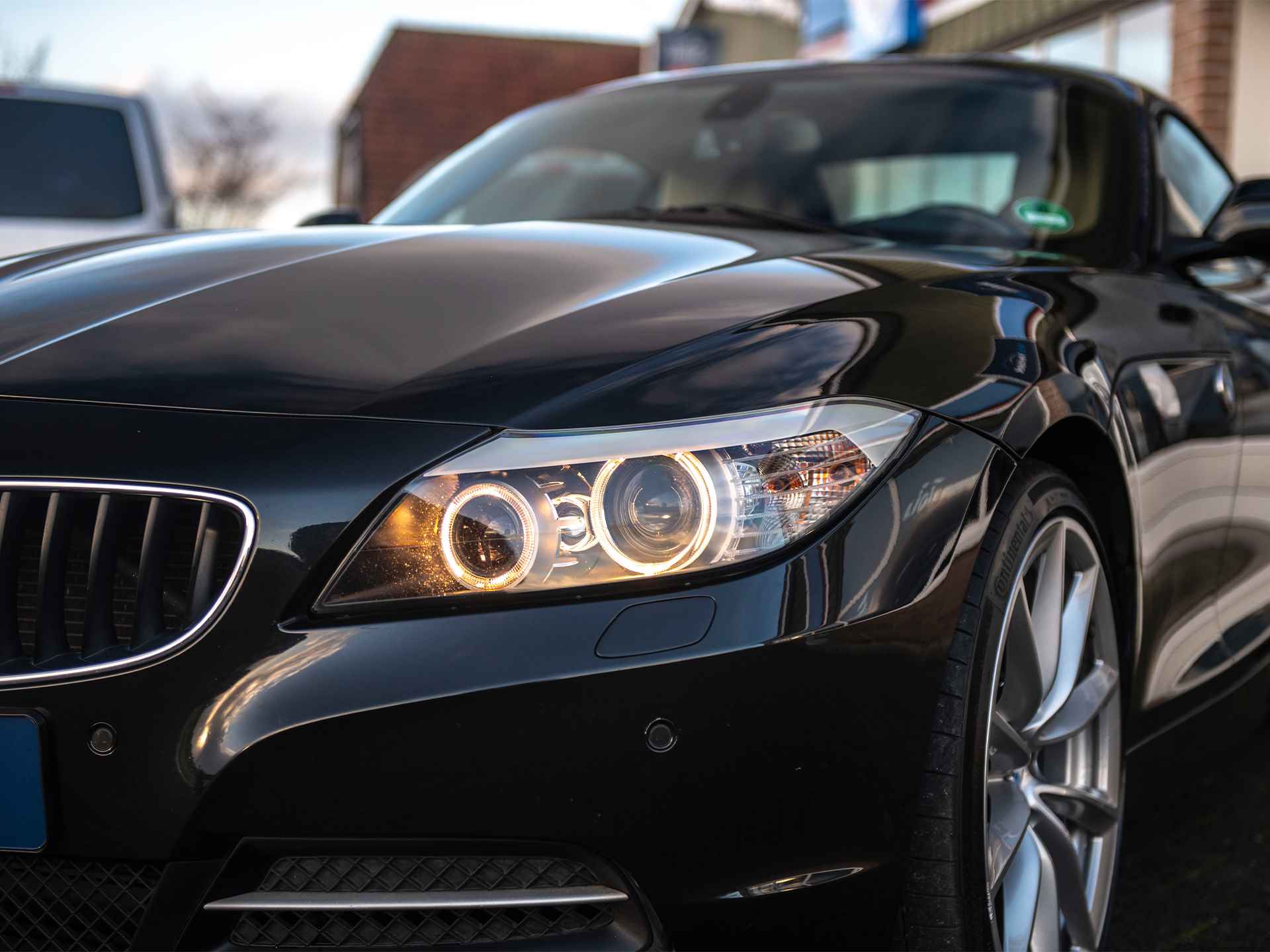 BMW Z4 Roadster sDrive23iA Executive | Apple Carplay | Navi Prof | Comfort Access | Leder | Sportstoelen | Memory Seat | Stoelverw. | Xenon + Grootlichtass. | 19" Lichtmetaal V-spaak 296 | Aut.dimm.spiegels bi+bui. | Schakelflippers - 55/63