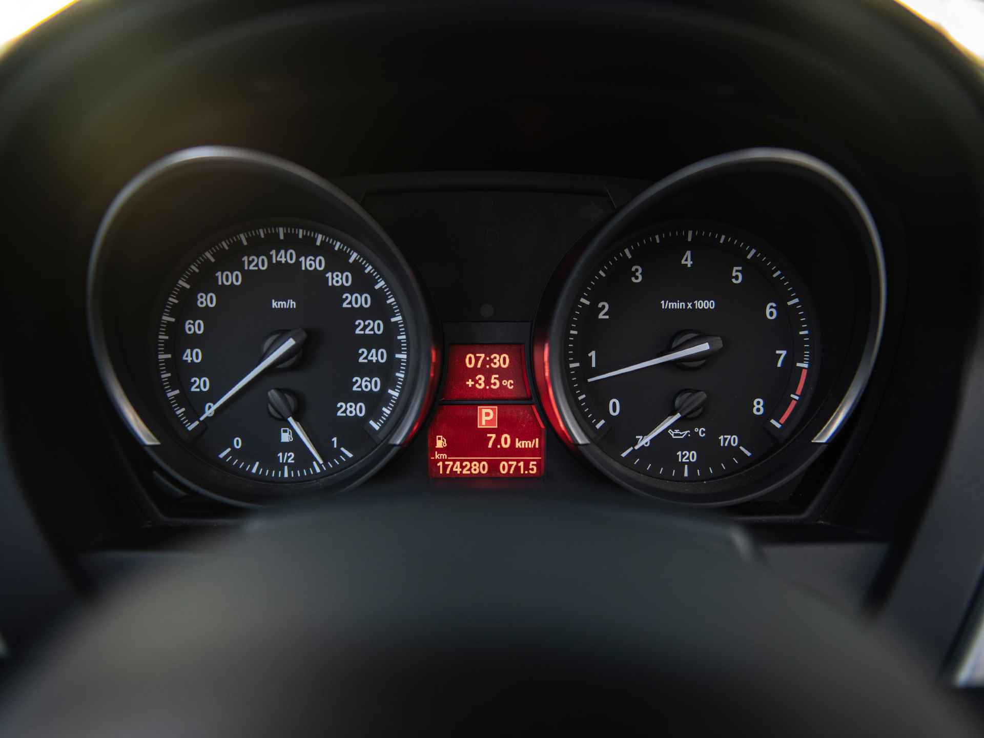 BMW Z4 Roadster sDrive23iA Executive | Apple Carplay | Navi Prof | Comfort Access | Leder | Sportstoelen | Memory Seat | Stoelverw. | Xenon + Grootlichtass. | 19" Lichtmetaal V-spaak 296 | Aut.dimm.spiegels bi+bui. | Schakelflippers - 56/63