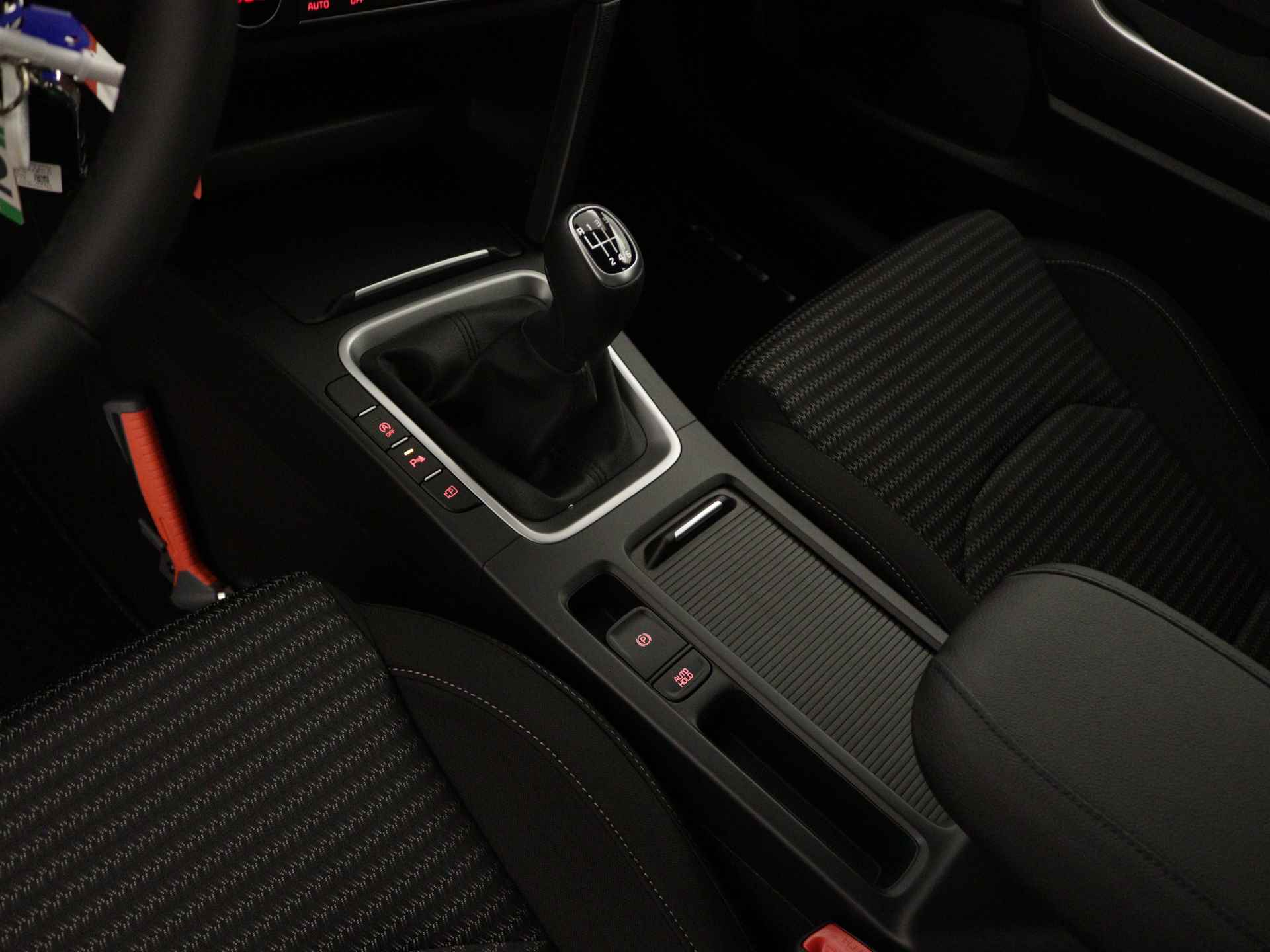 Kia Ceed Sportswagon 1.0 Turbo 120pk DynamicLine | Lichtmetalen velgen | Camera | Navigatie | Lane Assist | Apple Car Play | Inclusief KIA Garantie tot 29-02-2024! - 13/43