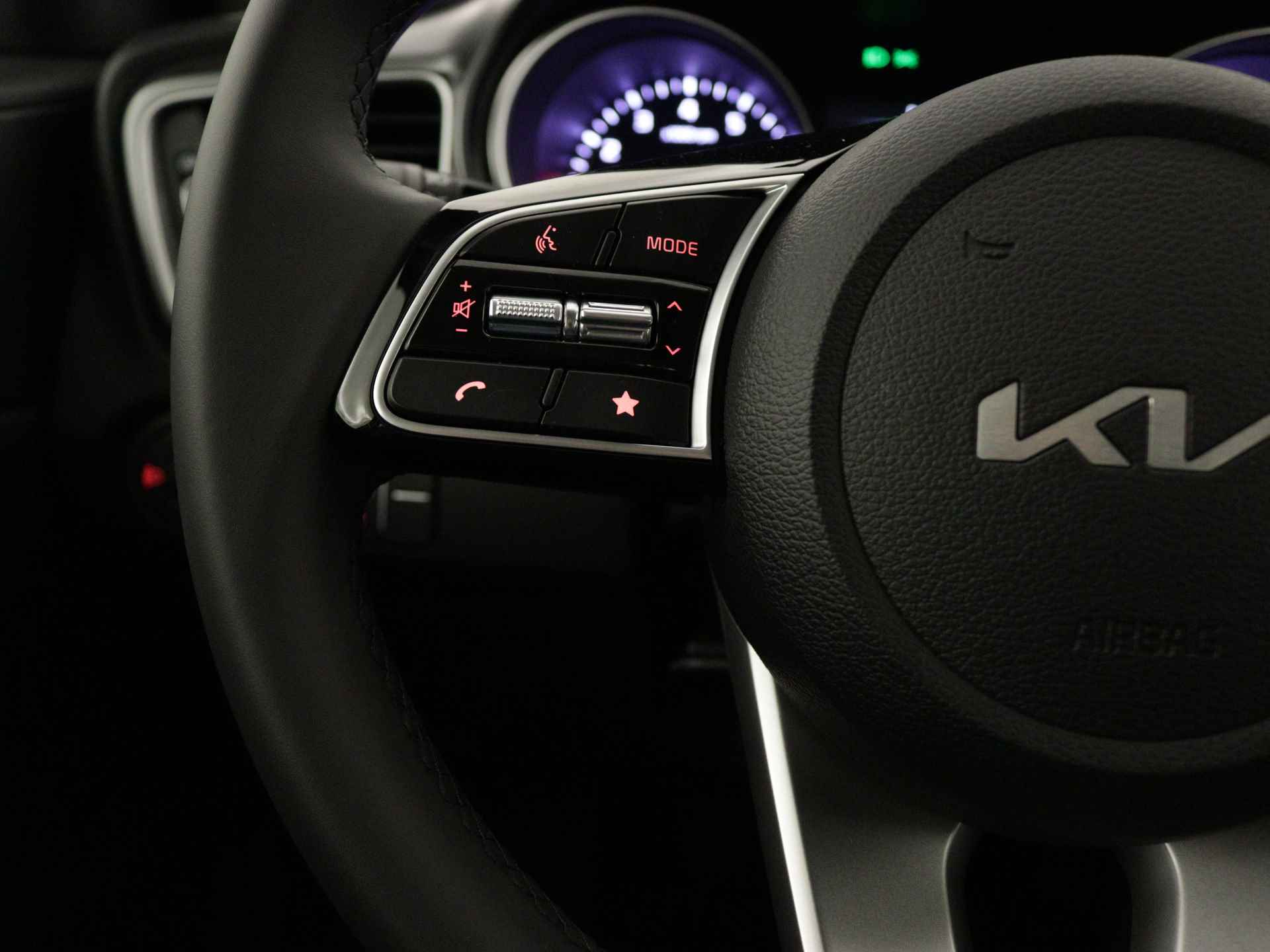 Kia Ceed Sportswagon 1.0 Turbo 120pk DynamicLine | Lichtmetalen velgen | Camera | Navigatie | Lane Assist | Apple Car Play | Inclusief KIA Garantie tot 29-02-2024! - 23/43