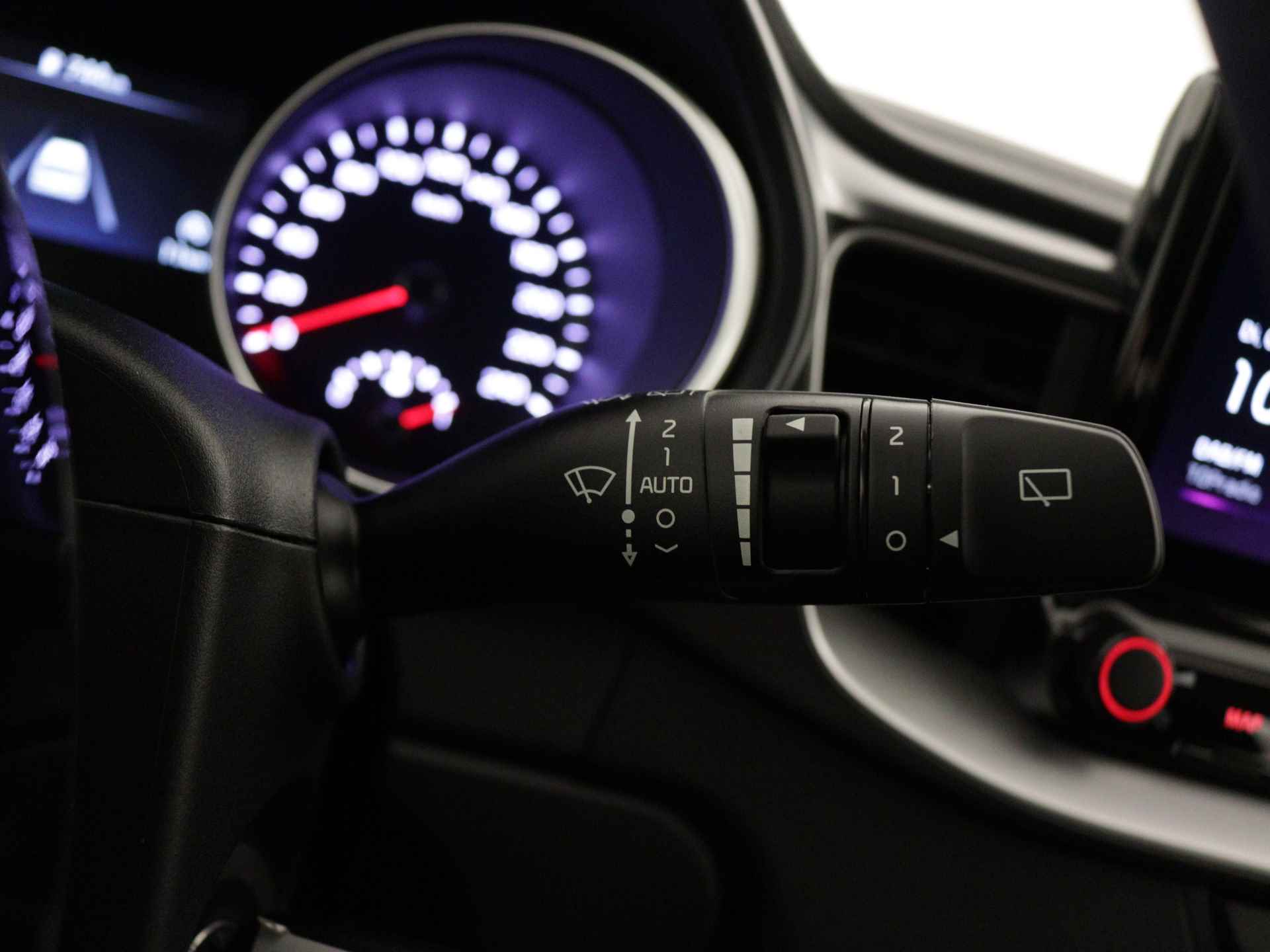 Kia Ceed Sportswagon 1.0 Turbo 120pk DynamicLine | Lichtmetalen velgen | Camera | Navigatie | Lane Assist | Apple Car Play | Inclusief KIA Garantie tot 29-02-2024! - 26/43