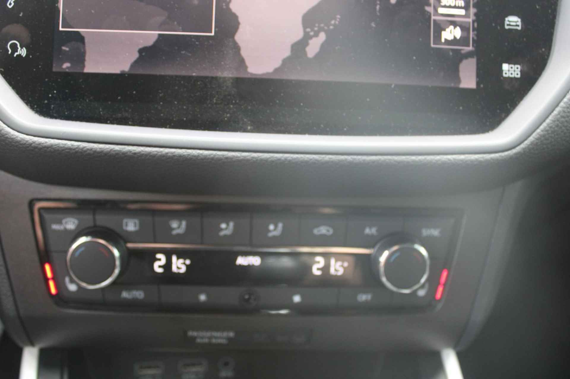 SEAT Arona 1.0 TSi  Xcellence Pack Beats+Proff.+Winter Apple Car Leder LED - 13/34