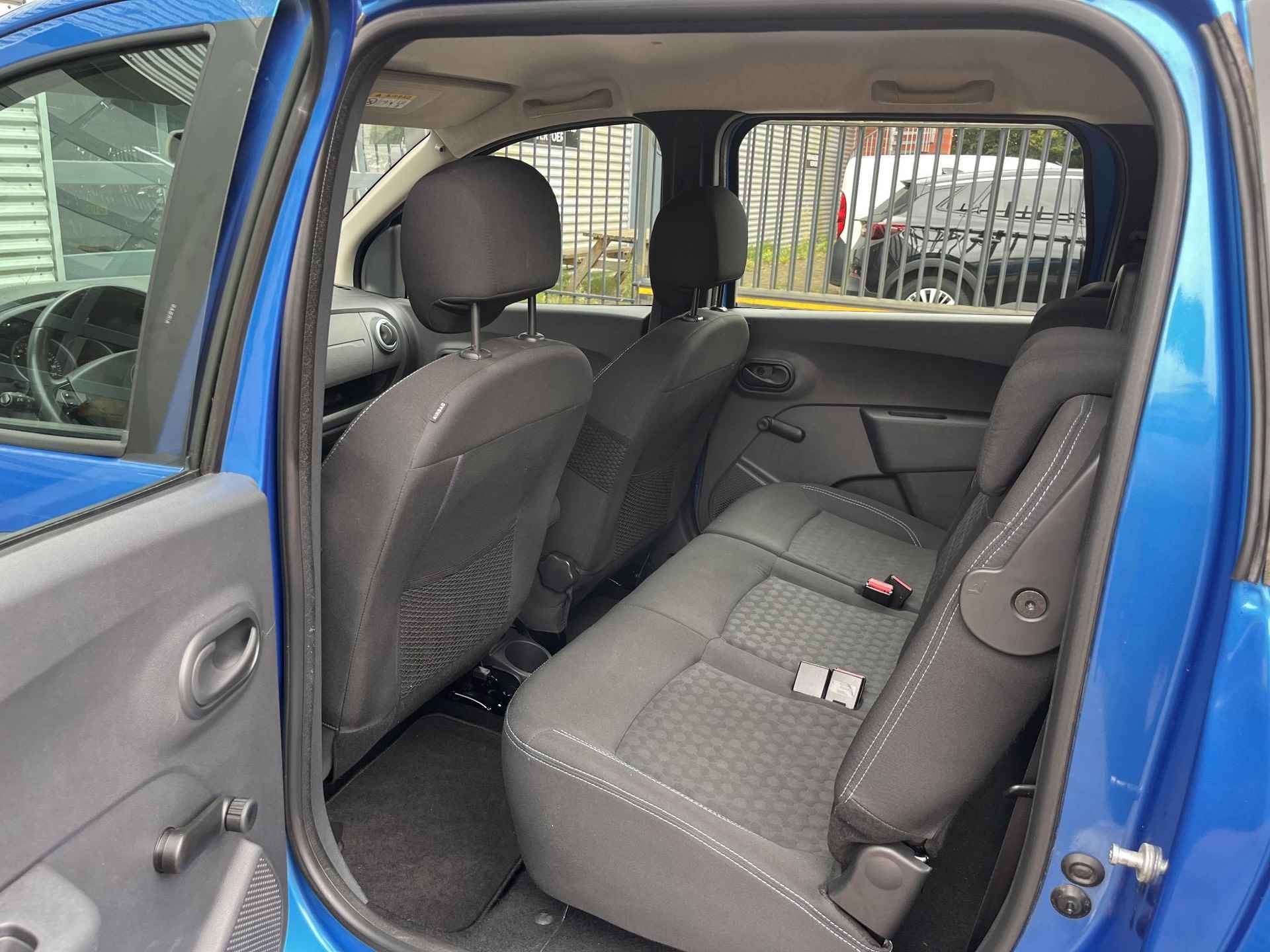 Dacia Lodgy 1.2 TCe 115 PK Stepway 5p. | Navigatie | Camera | Airco | Cruise control | Bluetooth | Trekhaak - 14/21