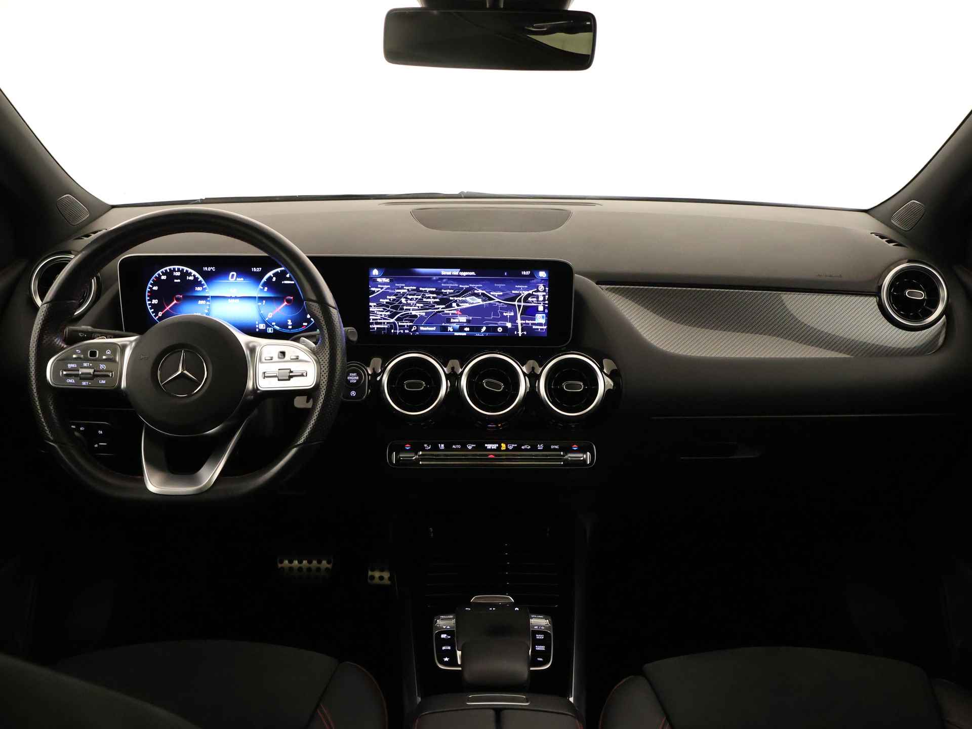 Mercedes-Benz B-Klasse 180 Business Solution AMG | Panoramadak | MBUX wide screen | Navigatie | Parking support met camera achter | inclusief 24 maanden MB Certified garantie voor Europa. - 6/44