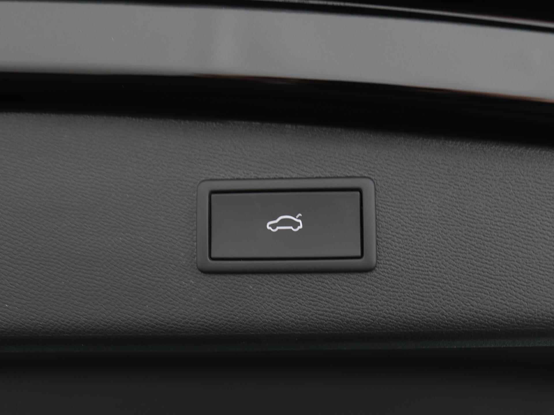 CUPRA Leon Sportstourer 1.4 TSI e-Hybrid VZ Performance 245 PK | Apple CarPlay | Blind Spot Detectie | Camera | 19" | - 18/55