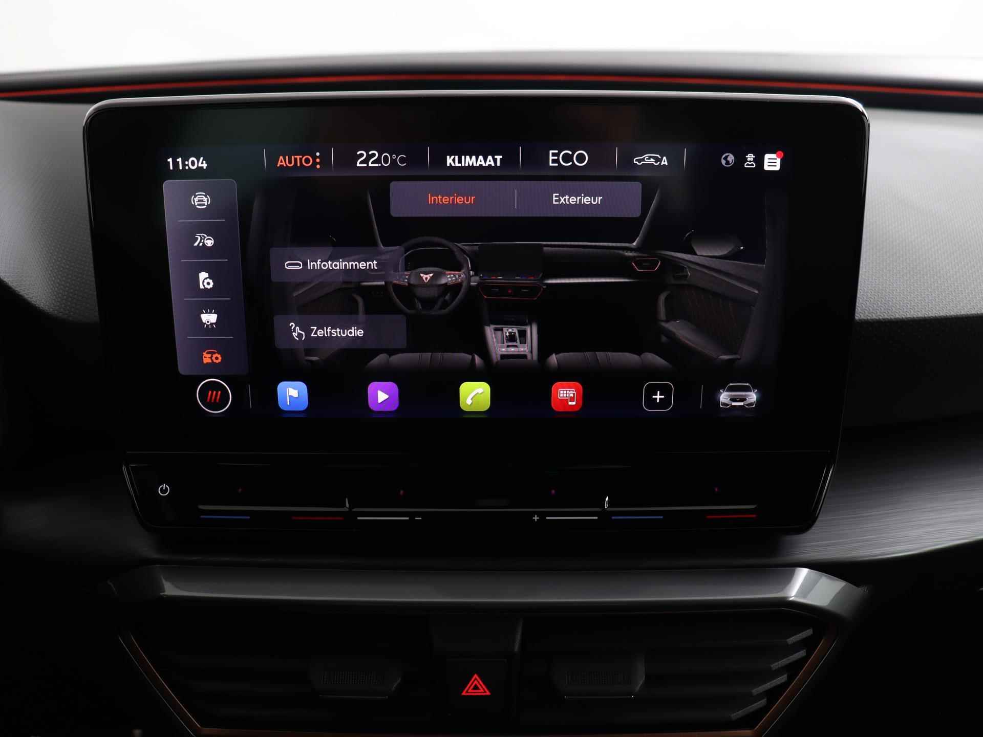 CUPRA Leon Sportstourer 1.4 TSI e-Hybrid VZ Performance 245 PK | Apple CarPlay | Blind Spot Detectie | Camera | 19" | - 45/55