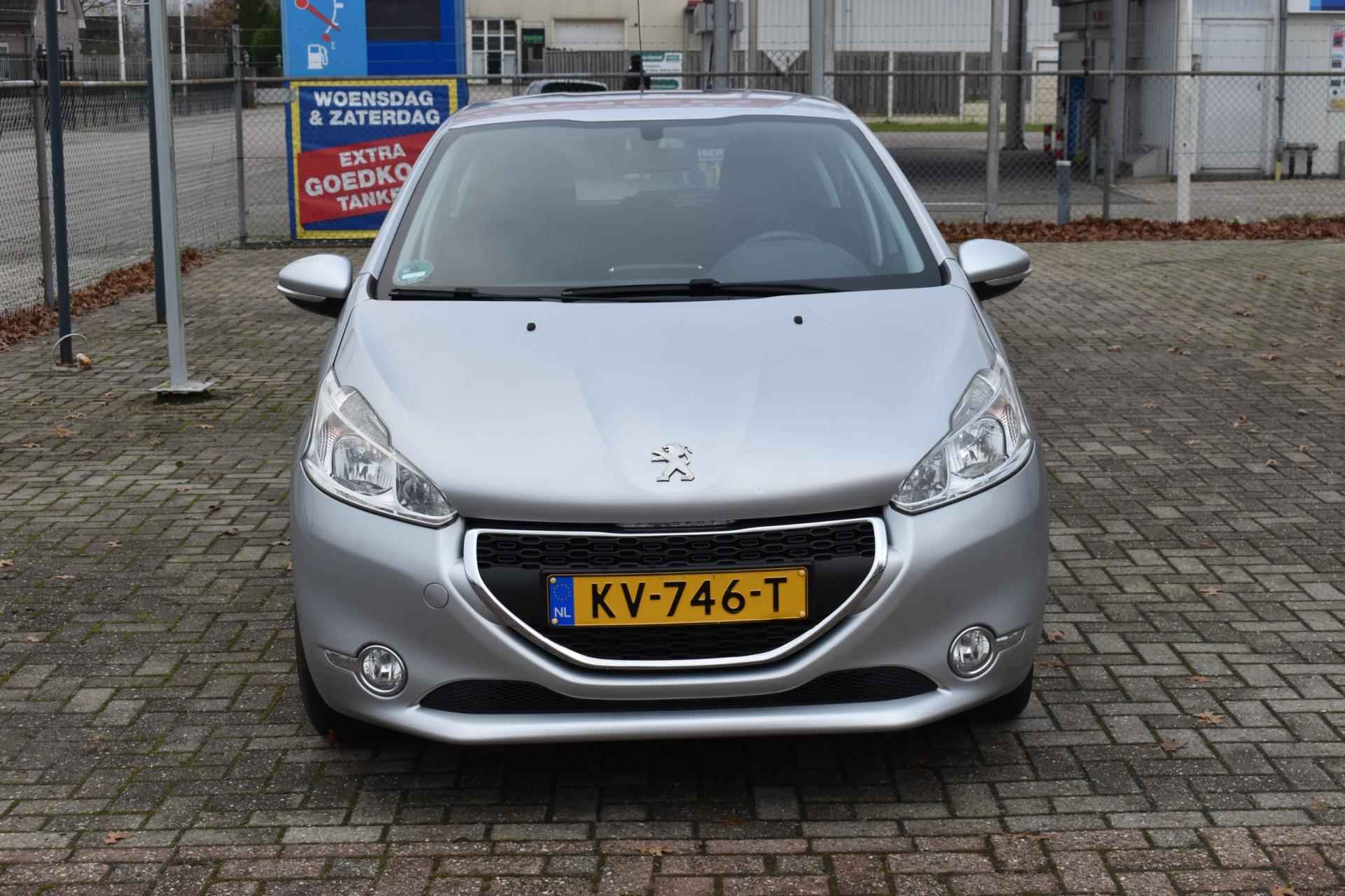 Peugeot 208 1.4 HDi Active - 5/19