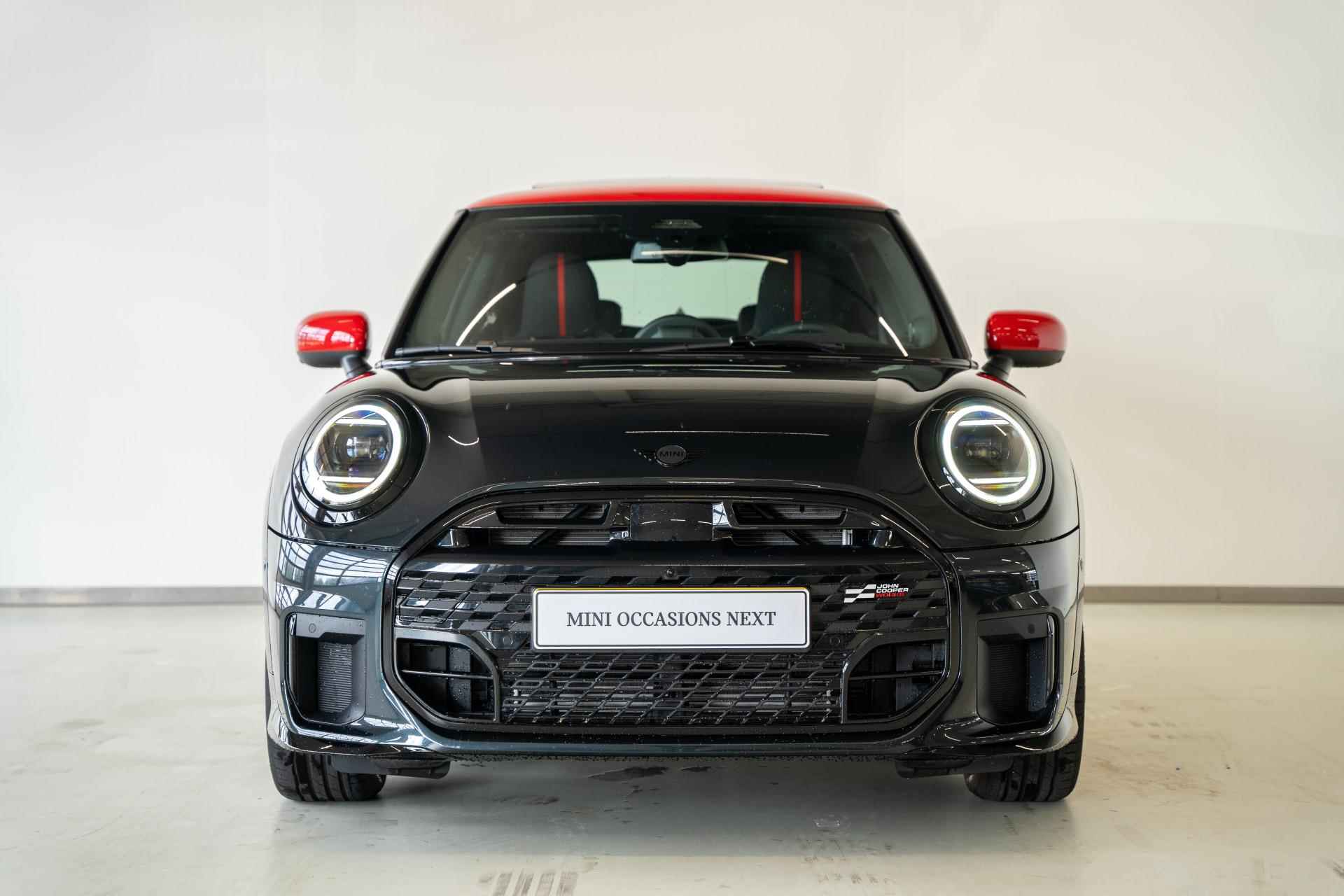 MINI Cooper 3-deurs C John Cooper Works Aut. - 8/33