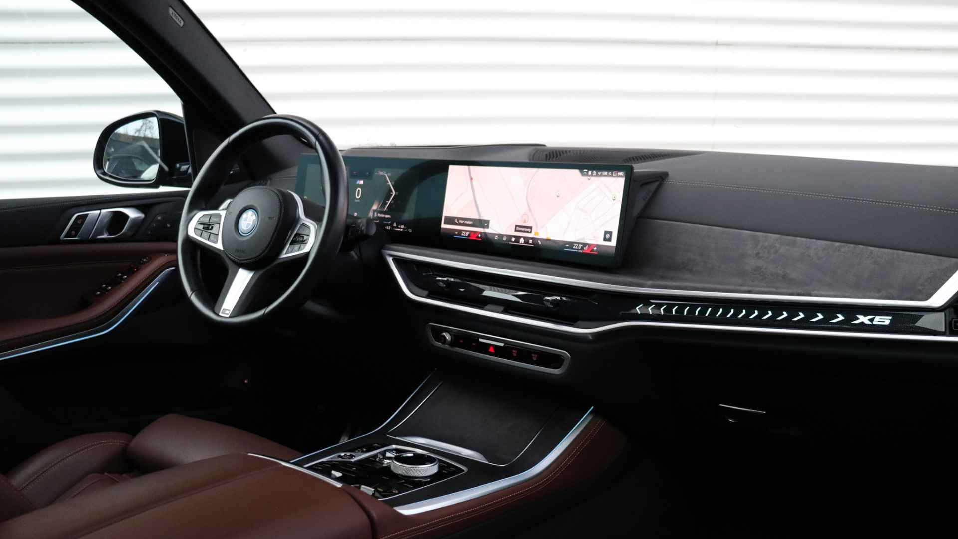 BMW X5 xDrive50e M-Sport | Sky Lounge | Harman/Kardon | Soft-Close | Head-up | Trekhaak - 33/34