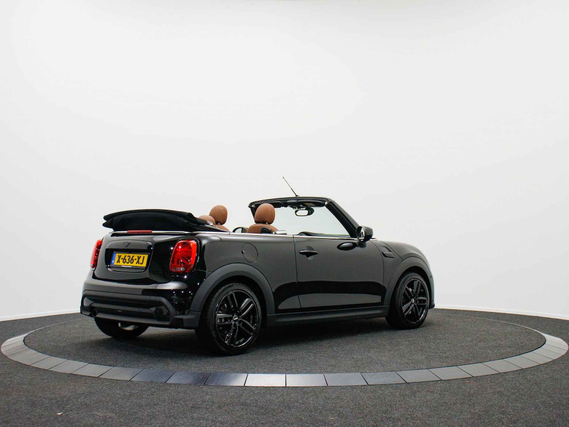 Mini Mini Cabrio 1.5 Cooper Yours | Navi | Cognac Leer - 34/47