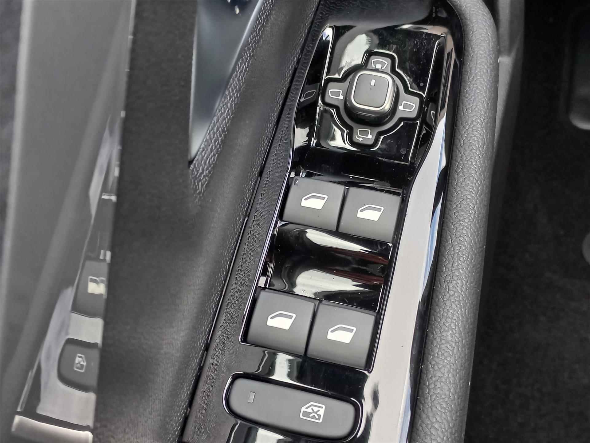 Opel Astra 54kWh 156pk AUTOMAAT ULTIMATE | Climate control | Navigatie | Panoramadak | Winterpack | Camera | AGR stoel - 22/48