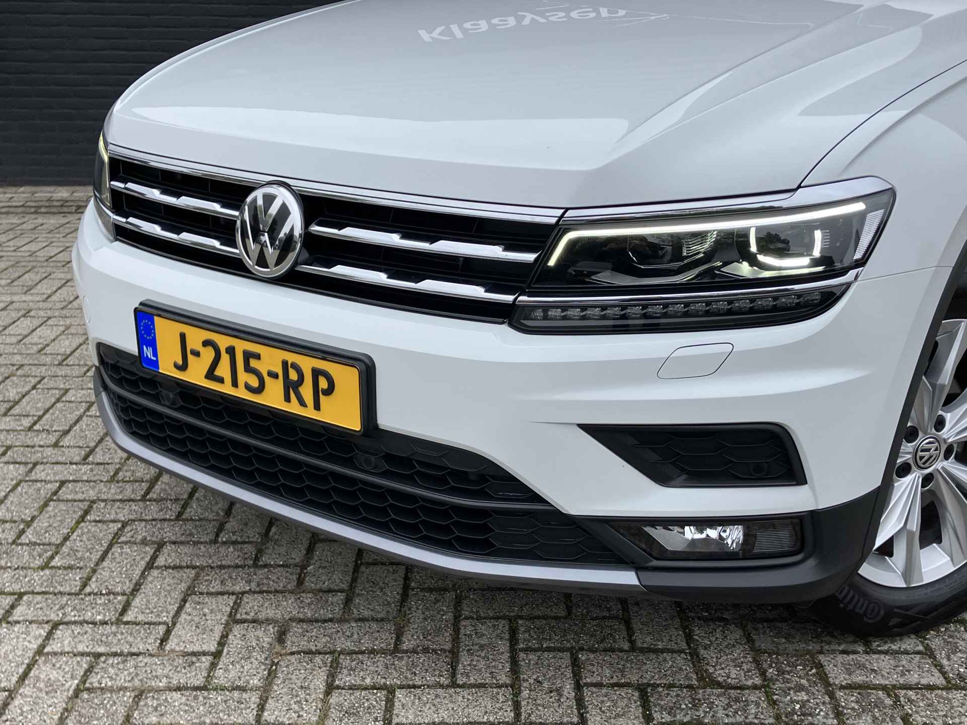 Volkswagen Tiguan Allspace 1.5 TSI 150 pk Comfortline Bus. 7 Persoons AUT. | 1e eigenaar | dealer onderhouden | navigatie | apple carplay - 12/42