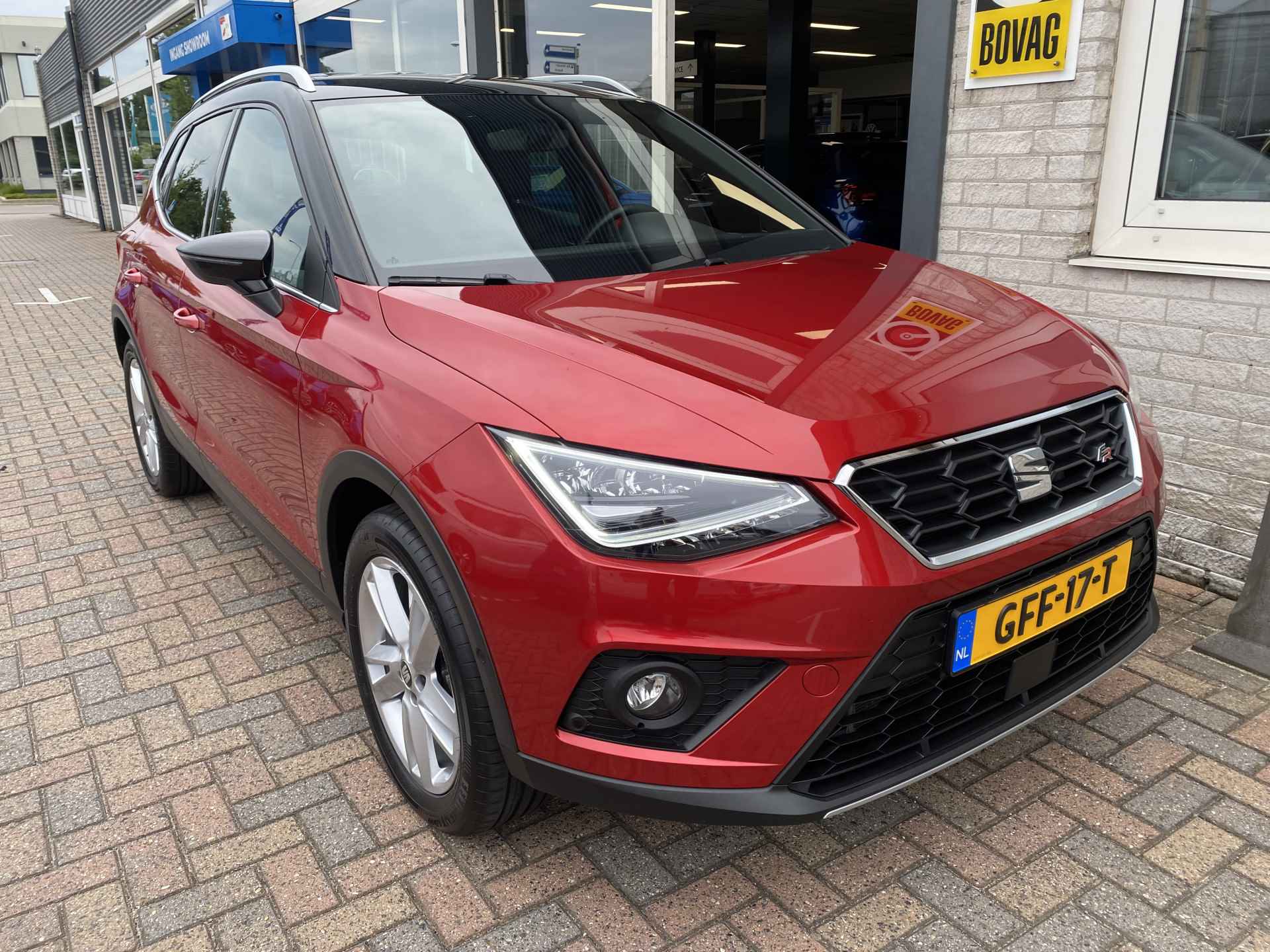 SEAT Arona 1.0 TSI FR / AUTOMAAT/ CAMERA/ PARK. SENSOREN/ DODE HOEK/ STOEL VERWARM./ KEYLESS/ ADAPT. CRUISE/ NAVI/ CLIMA/ DAB/ - 40/43