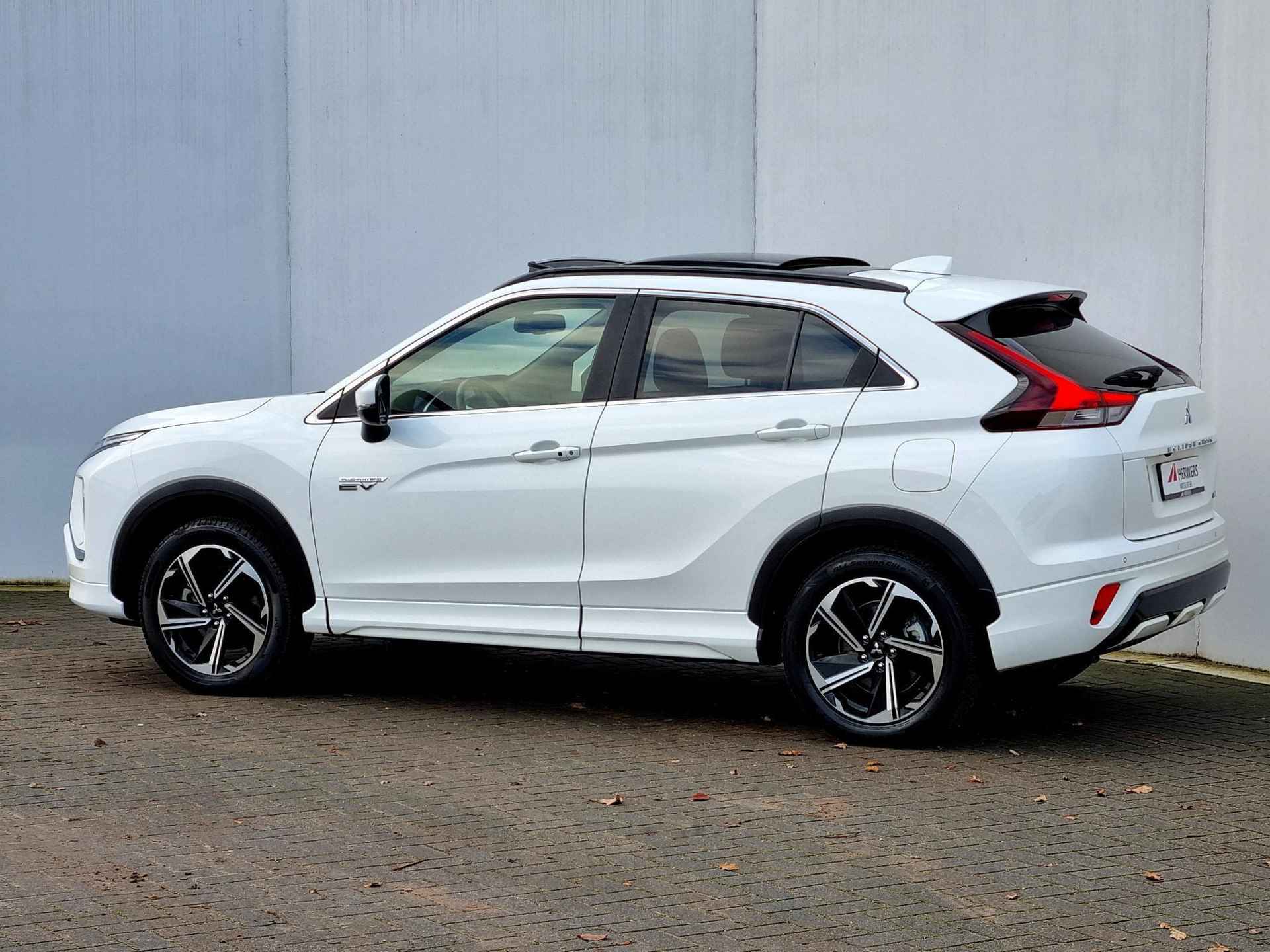 Mitsubishi Eclipse Cross 2.4 PHEV Prestige S-AWC 4WD Automaat / 1500KG Trekgewicht / All Season Banden / Schuif-/Opendak / Cruise Control Adaptief / Camera / Lederen Bekleding - 27/48