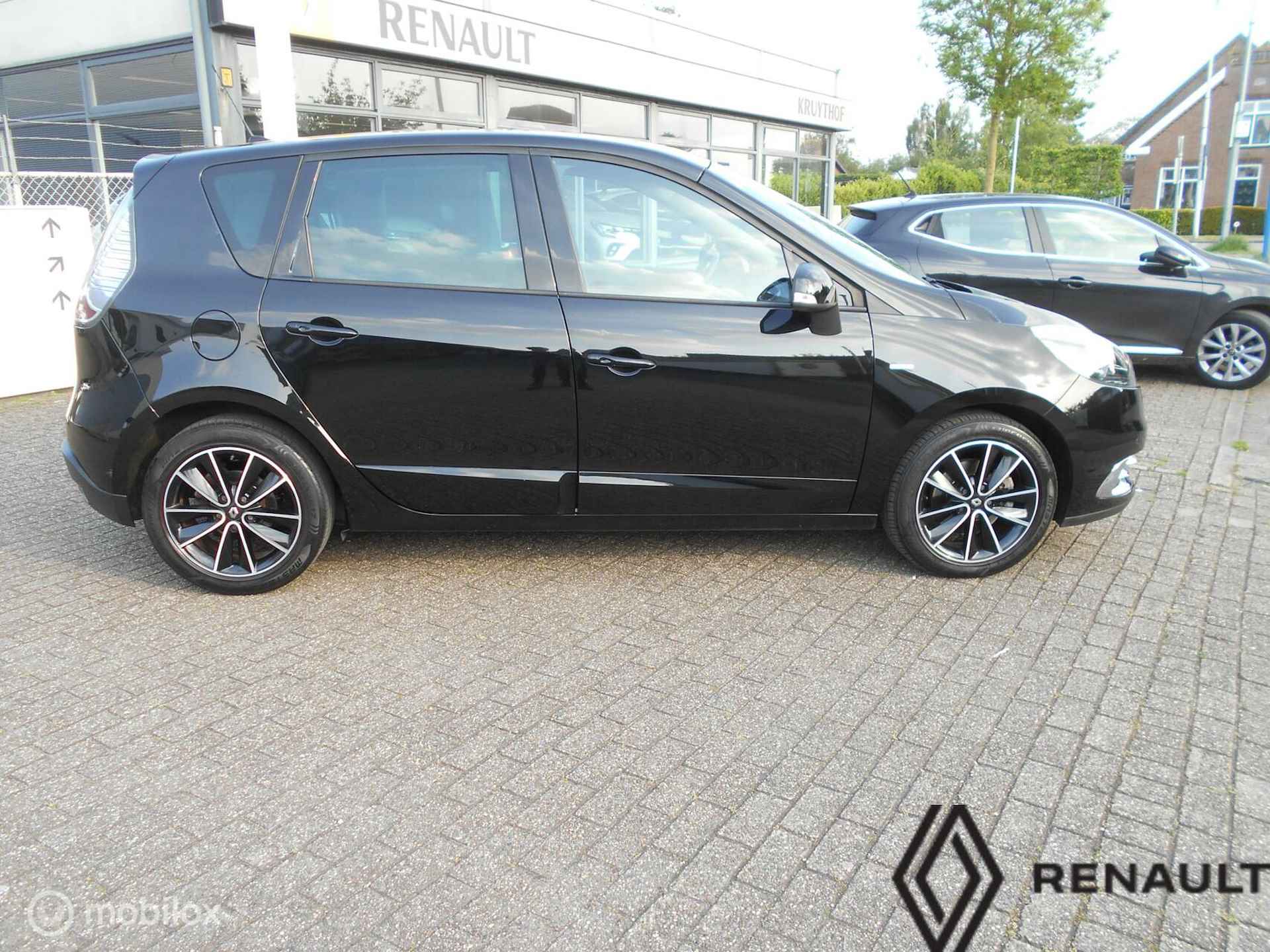 Renault Scenic 1.4 TCe Bose - 2/18