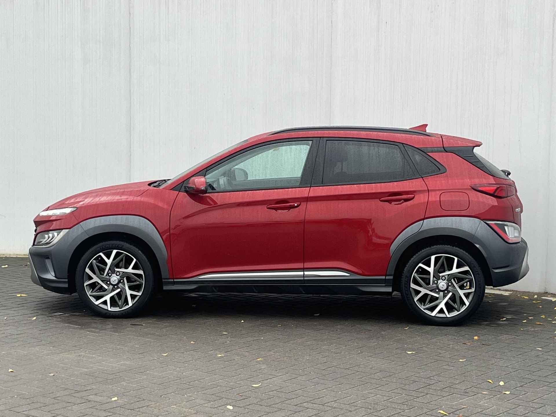 Hyundai Kona 1.6 GDI HEV Fashion / Navigatie / Achteruitrijcamera / 18" Premium lichtmetalen velgen / Head-up display / Digitaal tellerinstrument / Keyless - 8/51