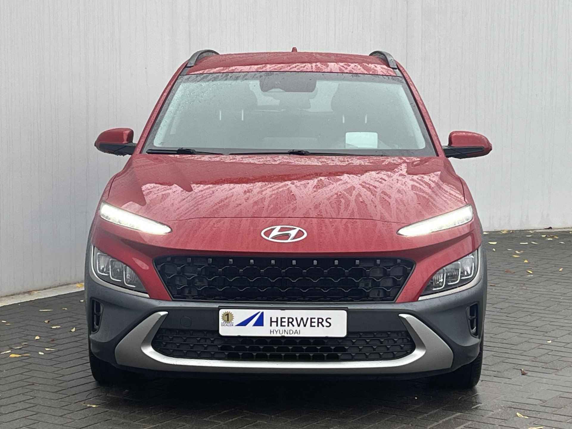 Hyundai Kona 1.6 GDI HEV Fashion / Navigatie / Achteruitrijcamera / 18" Premium lichtmetalen velgen / Head-up display / Digitaal tellerinstrument / Keyless - 26/51