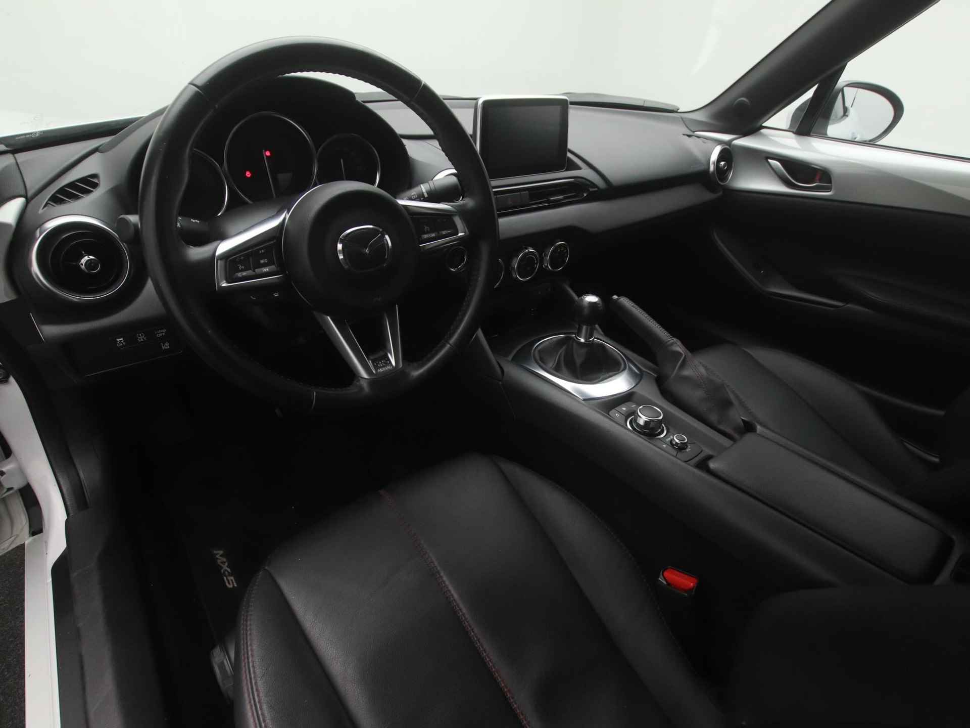 Mazda MX-5 2.0 SkyActiv-G Roadster GT-M : dealer onderhouden - 18/41