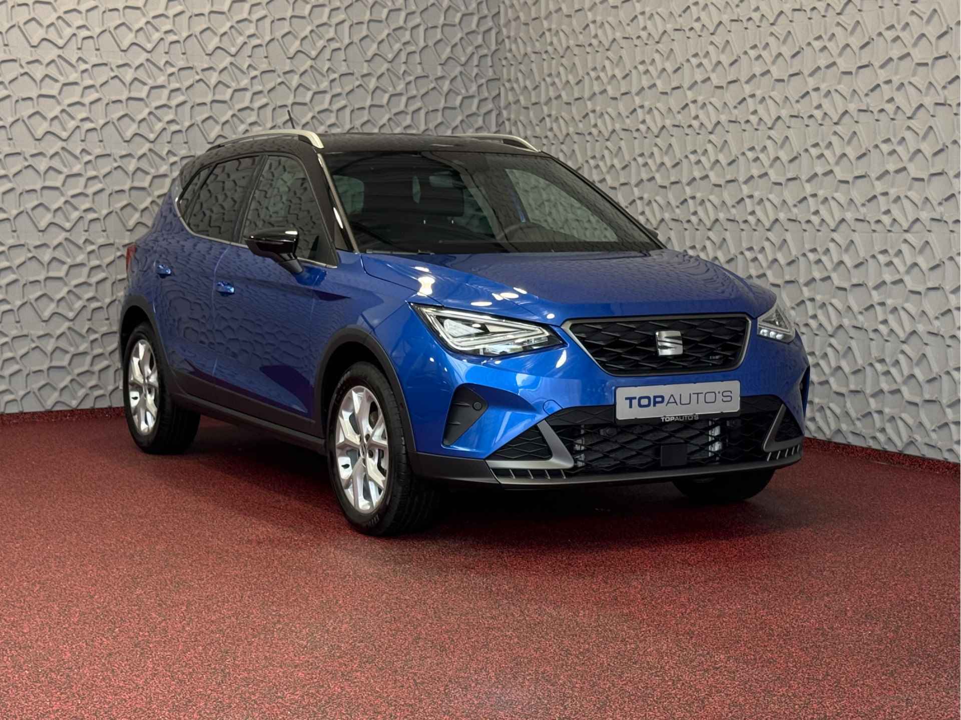 SEAT Arona TSI FR BI-COLOR 115PK LED VIR.COCKPIT CAMERA ADAP.CRUISE 17''LMV 07/2024 10x Seat Arona op voorraad - 51/74