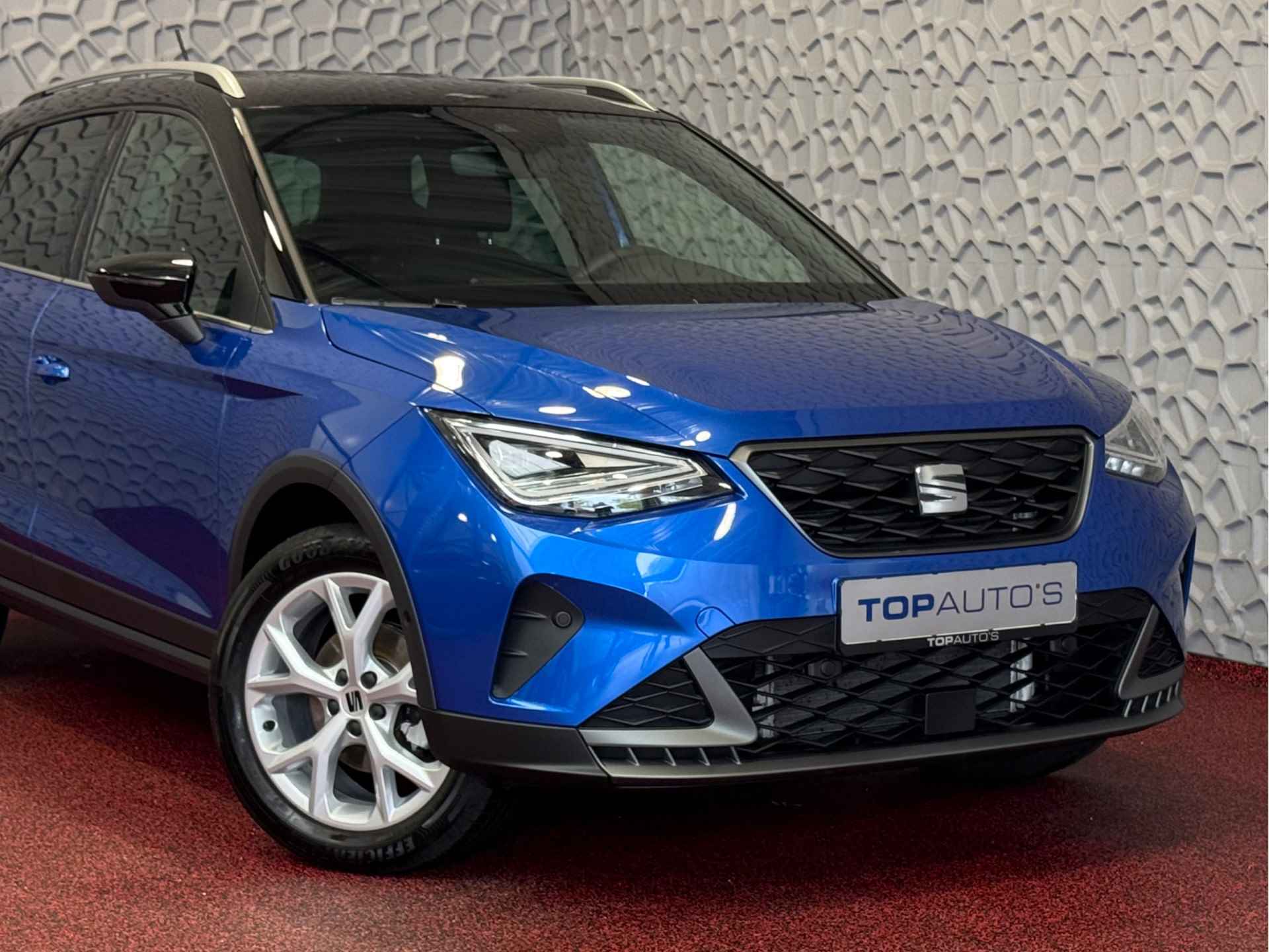 SEAT Arona TSI FR BI-COLOR 115PK LED VIR.COCKPIT CAMERA ADAP.CRUISE 17''LMV 07/2024 10x Seat Arona op voorraad - 55/74