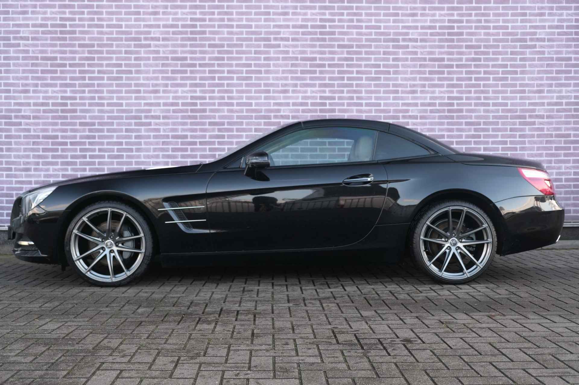 Mercedes-Benz SL-klasse 350 | Memory Stoelen | Cruise Control | PDC | Stoel Koeling/(Nek)Verwarming | AMG | Navi | Camera | Lederen Bekleding | - 16/38