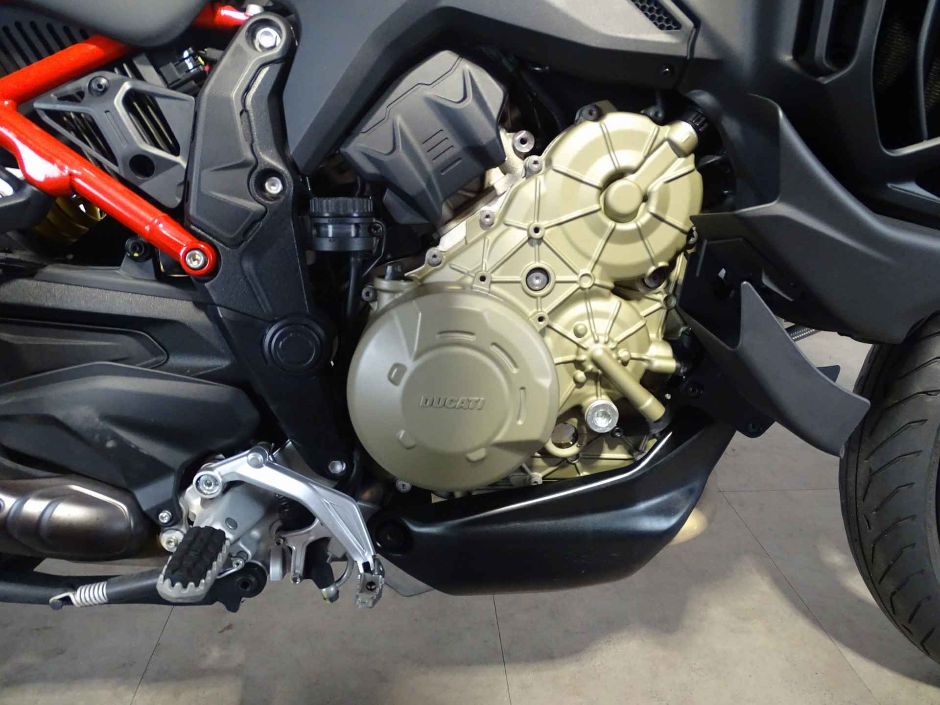 Ducati MULTISTRADA V4 S GRAND TOUR - 4/9