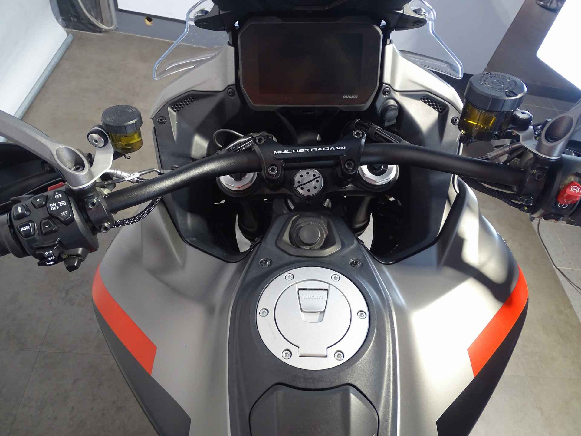 Ducati MULTISTRADA V4 S GRAND TOUR - 7/9