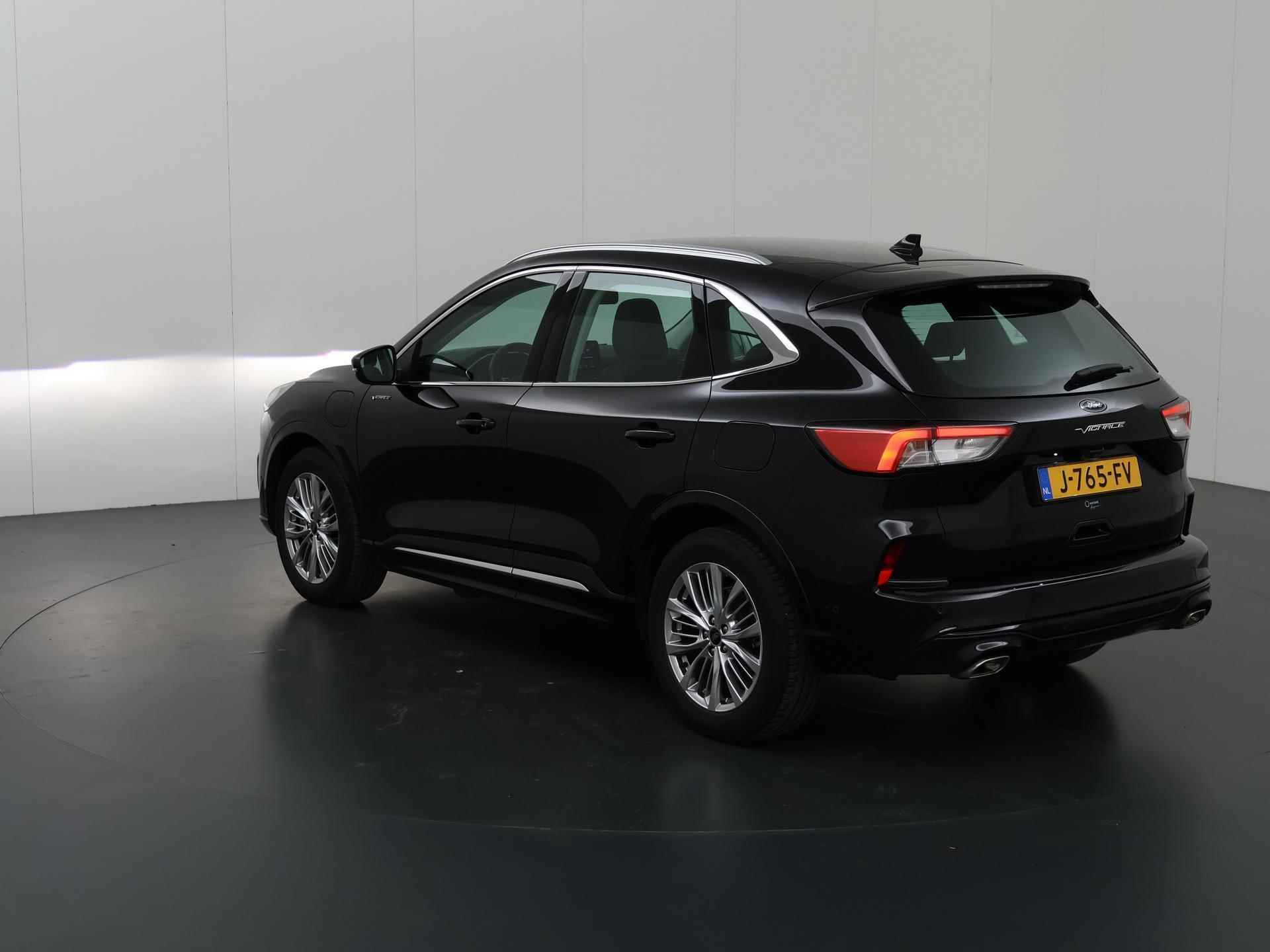 Ford Kuga 2.5 PHEV Vignale Automaat | Parkeercamera | Navigatie | Cruise Control Adaptief | Winterpakket | Elektr. Achterklep | - 23/40