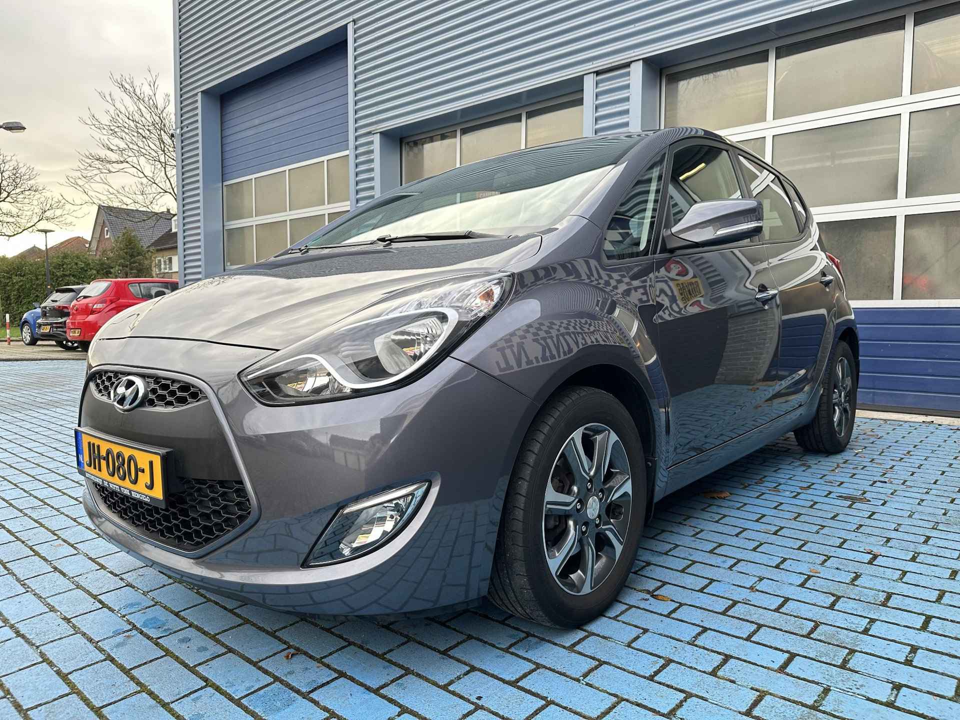 Hyundai ix20 1.4i NAVI AIRCO P-CAMERA PDC HOGE INSTAP - 6/26