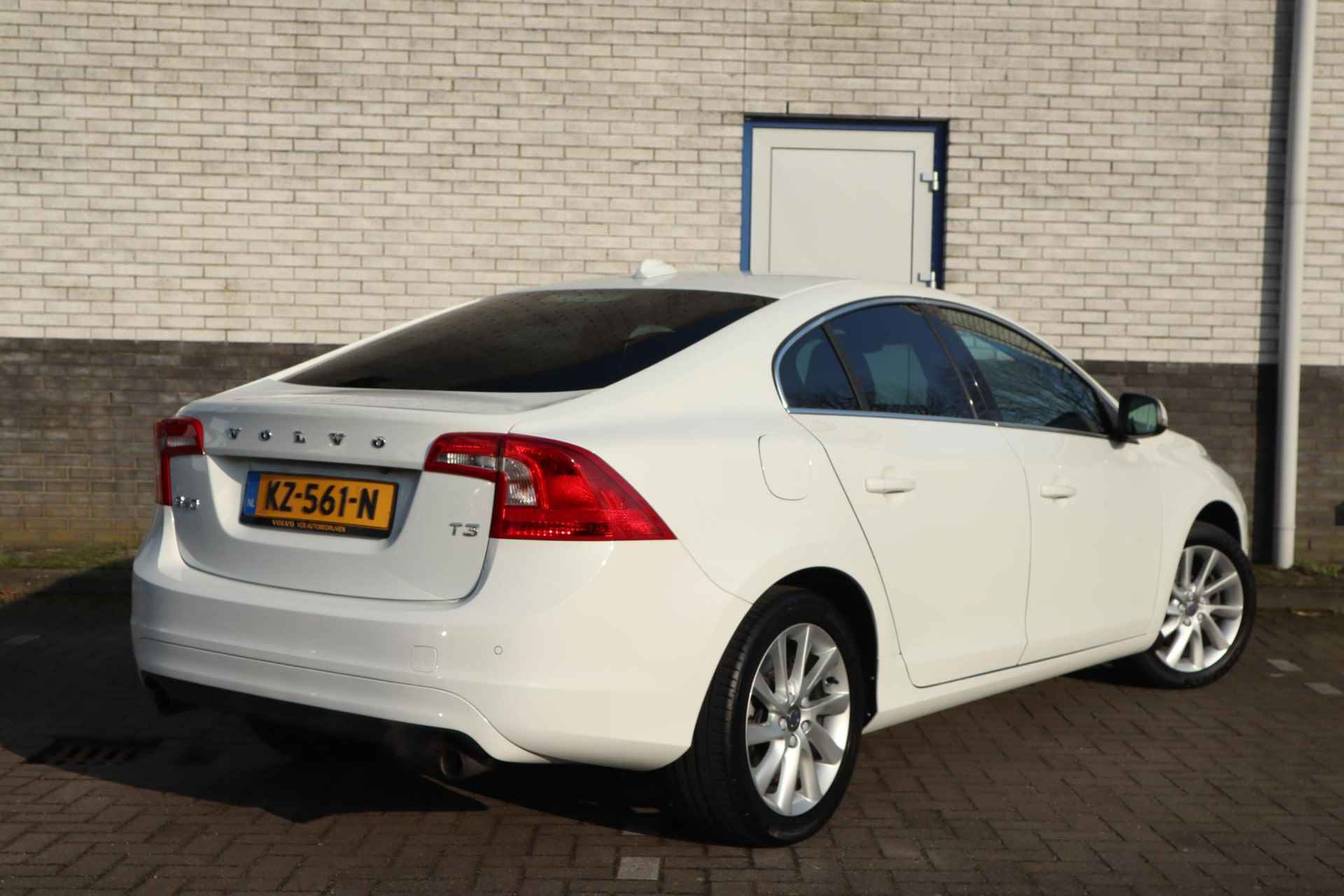 Volvo S60 1.5 T3 Nordic+ - 8/28