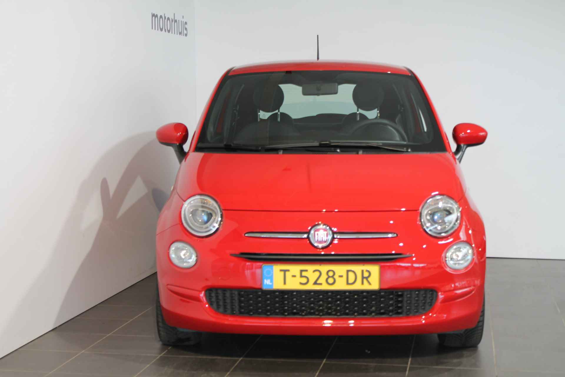 FIAT 500 1.0 70pk Hybrid eco Club - 2/25