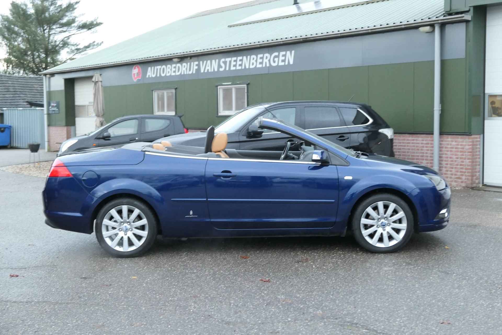 Ford FOCUS Coupe-cabriolet 2.0-16V Titanium NL, 2e Eig. Leer, Climate, Cruise, Audio, .. Zeer fraaie uitvoering .. eerlijke auto - 17/51