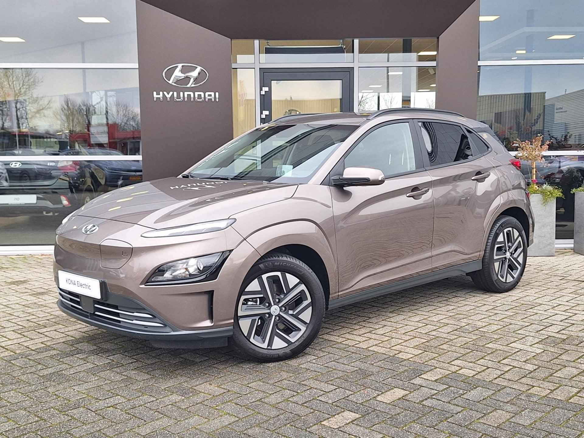 Hyundai Kona EV Fashion 39 kWh | €34.700,- RIJKLAAR! | - 1/33