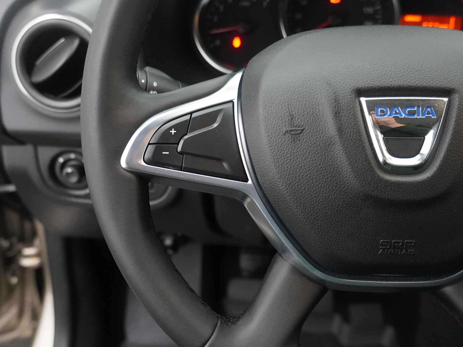 Dacia Sandero 0.9 TCe Laureate - Navigatie - DAB radio - Airconditioning - Parkeersensoren - 12 maanden BOVAG Garantie - 21/36