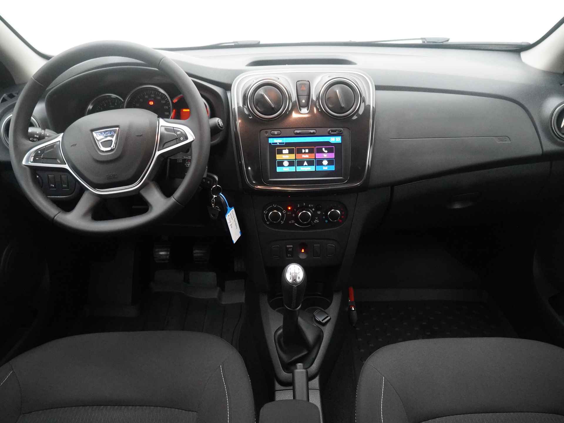 Dacia Sandero 0.9 TCe Laureate - Navigatie - DAB radio - Airconditioning - Parkeersensoren - 12 maanden BOVAG Garantie - 29/36