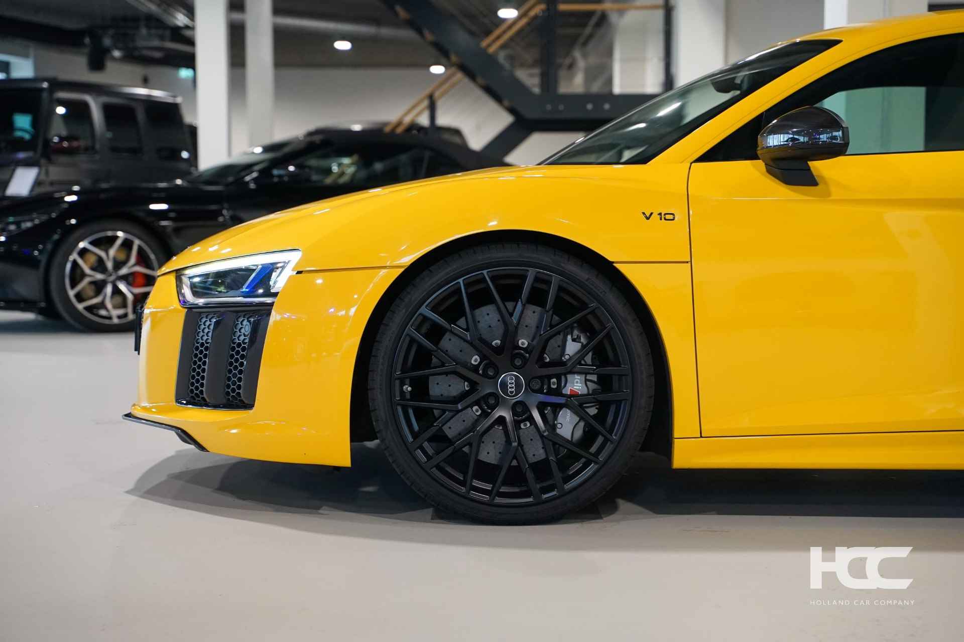 Audi R8 V10 Plus | Carbon | Vegas Yellow | Recaro - 17/30